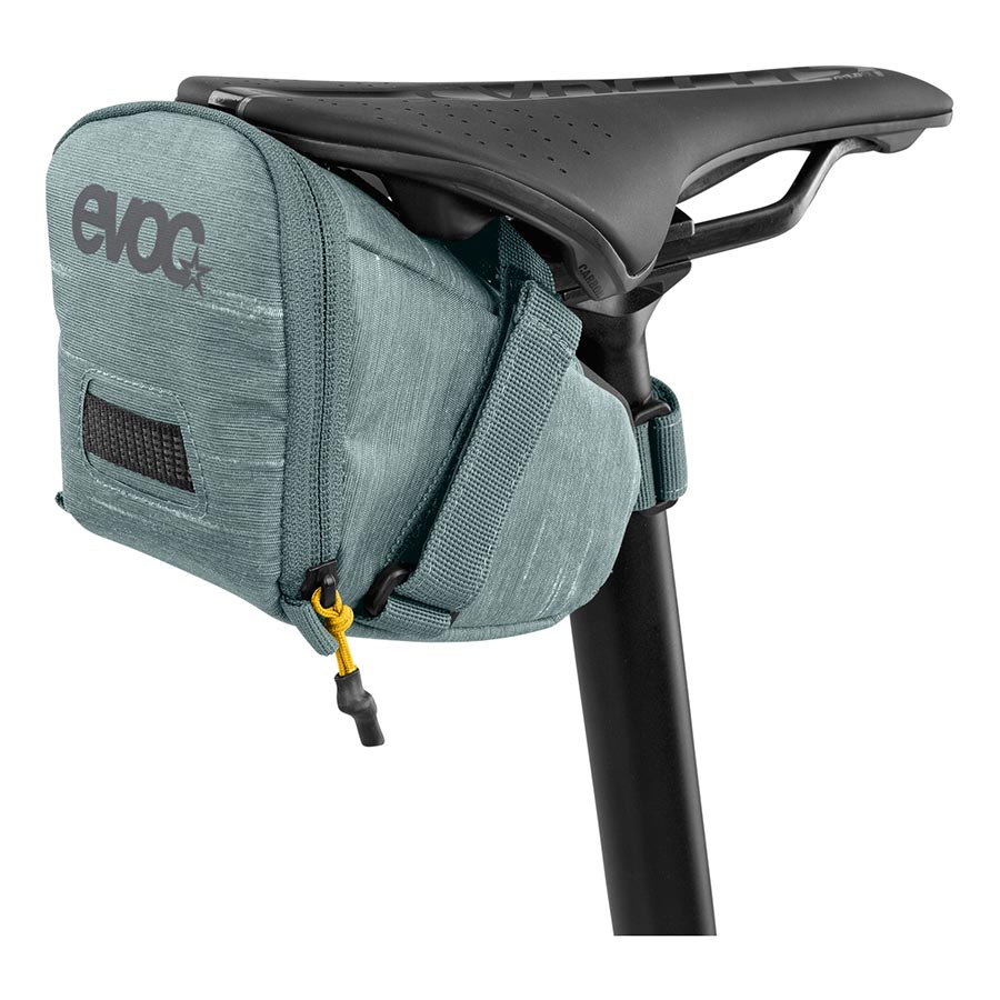 Seat Bag Tour 0.7L M - Steel