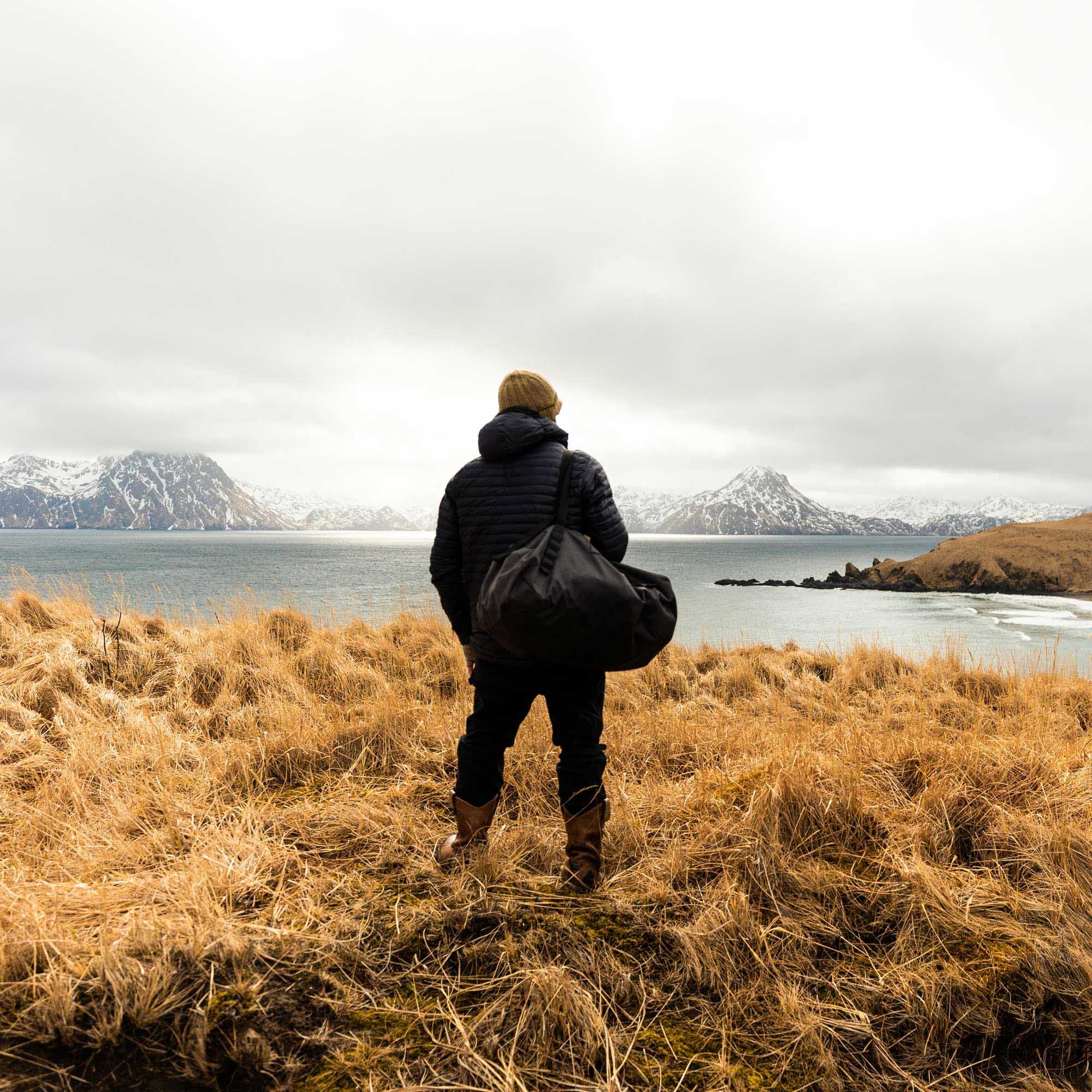 HAWL Bag in Frozen Dew