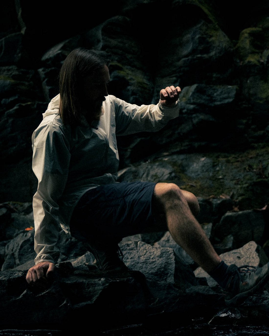 Unisex Ultralight Mountain Hoody - Graphite