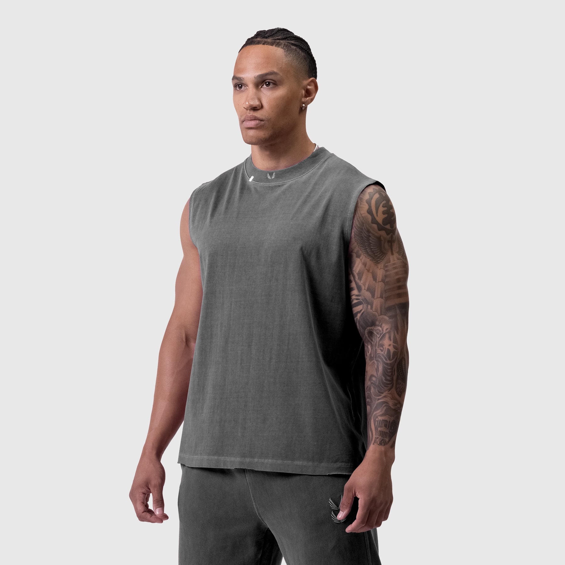 Tech Essential™ Relaxed Cutoff