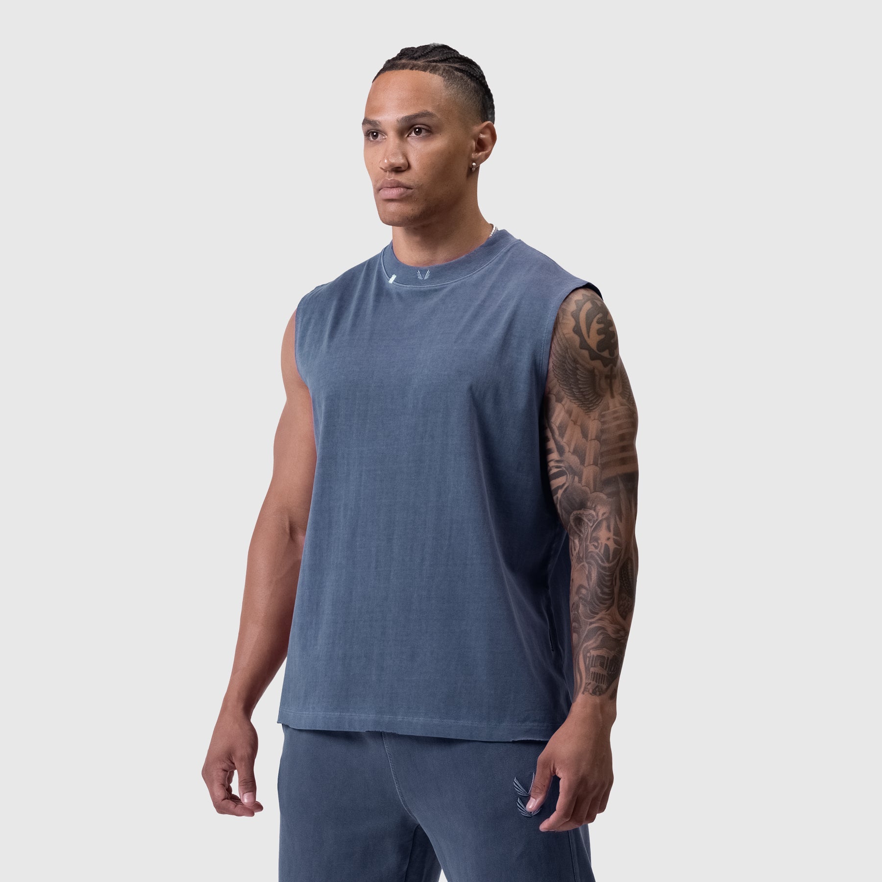 Tech Essential™ Relaxed Cutoff