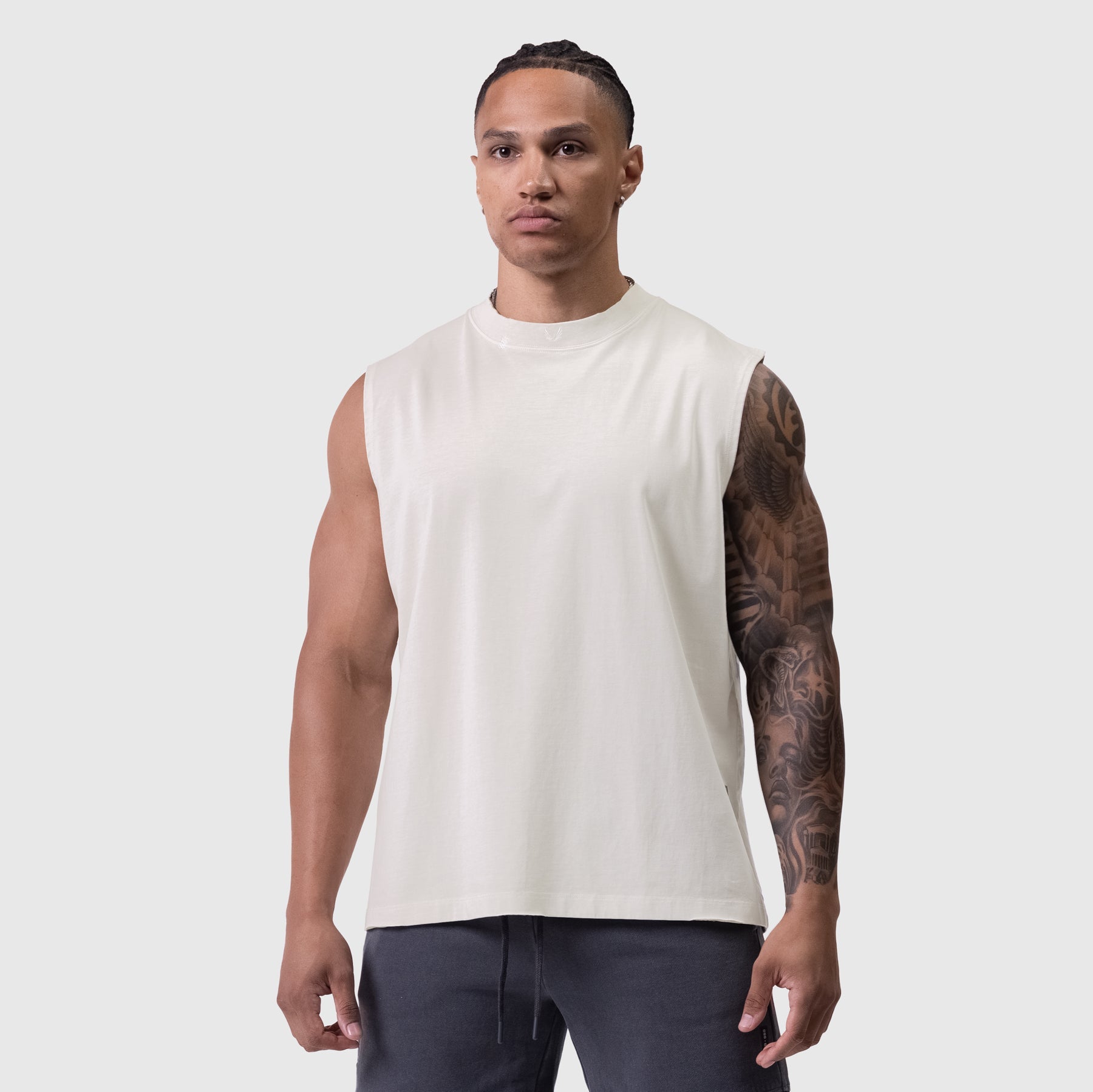 Tech Essential™ Relaxed Cutoff