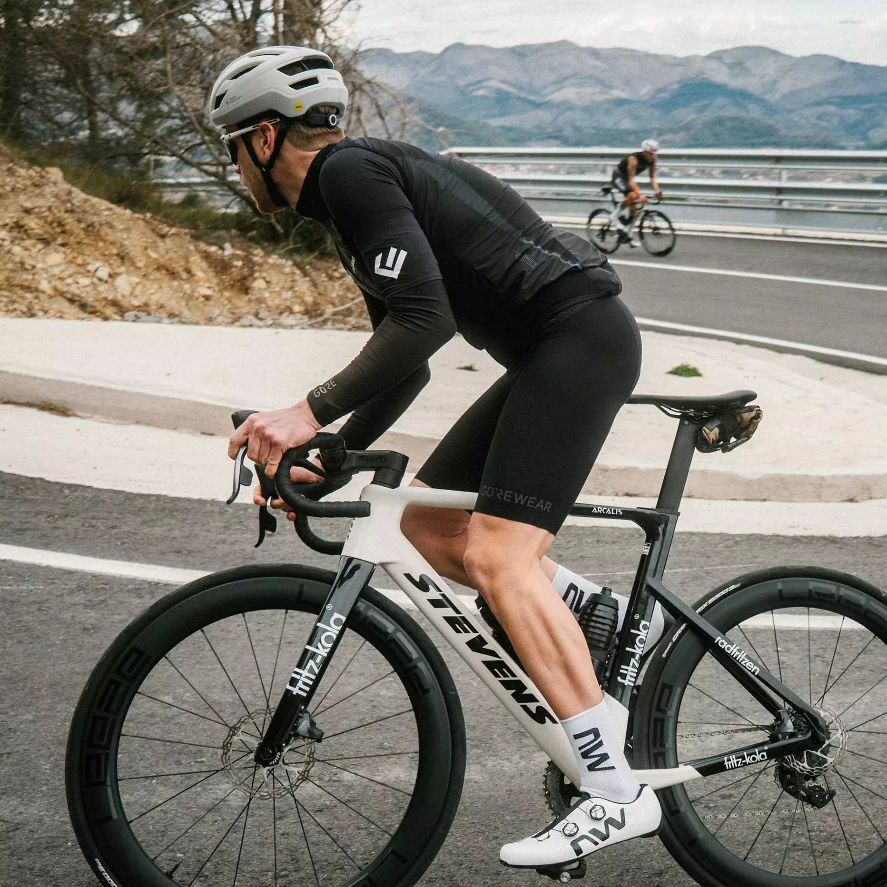 Fluxer Mips Cycling Helmet