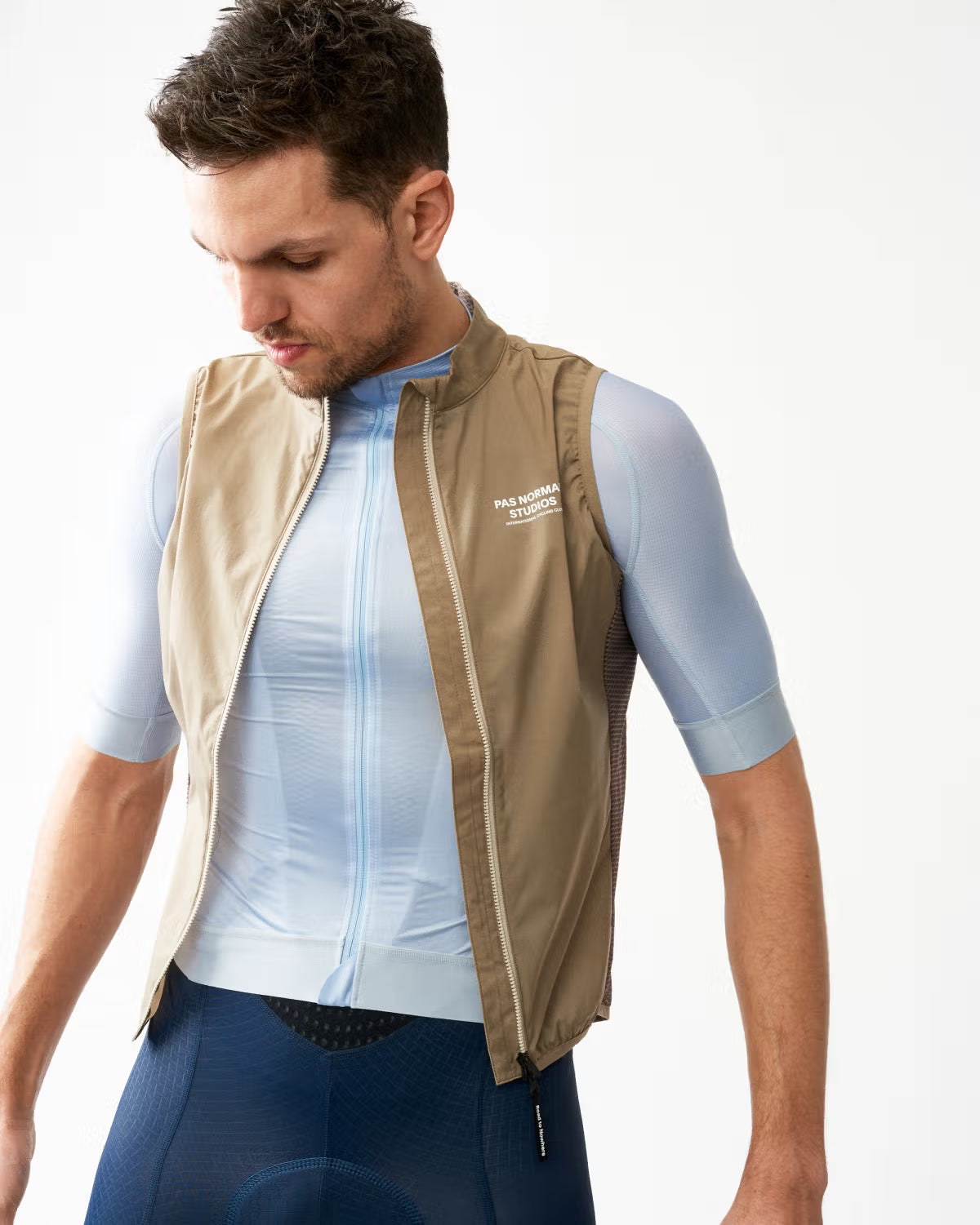 Mechanism Stow Away Gilet