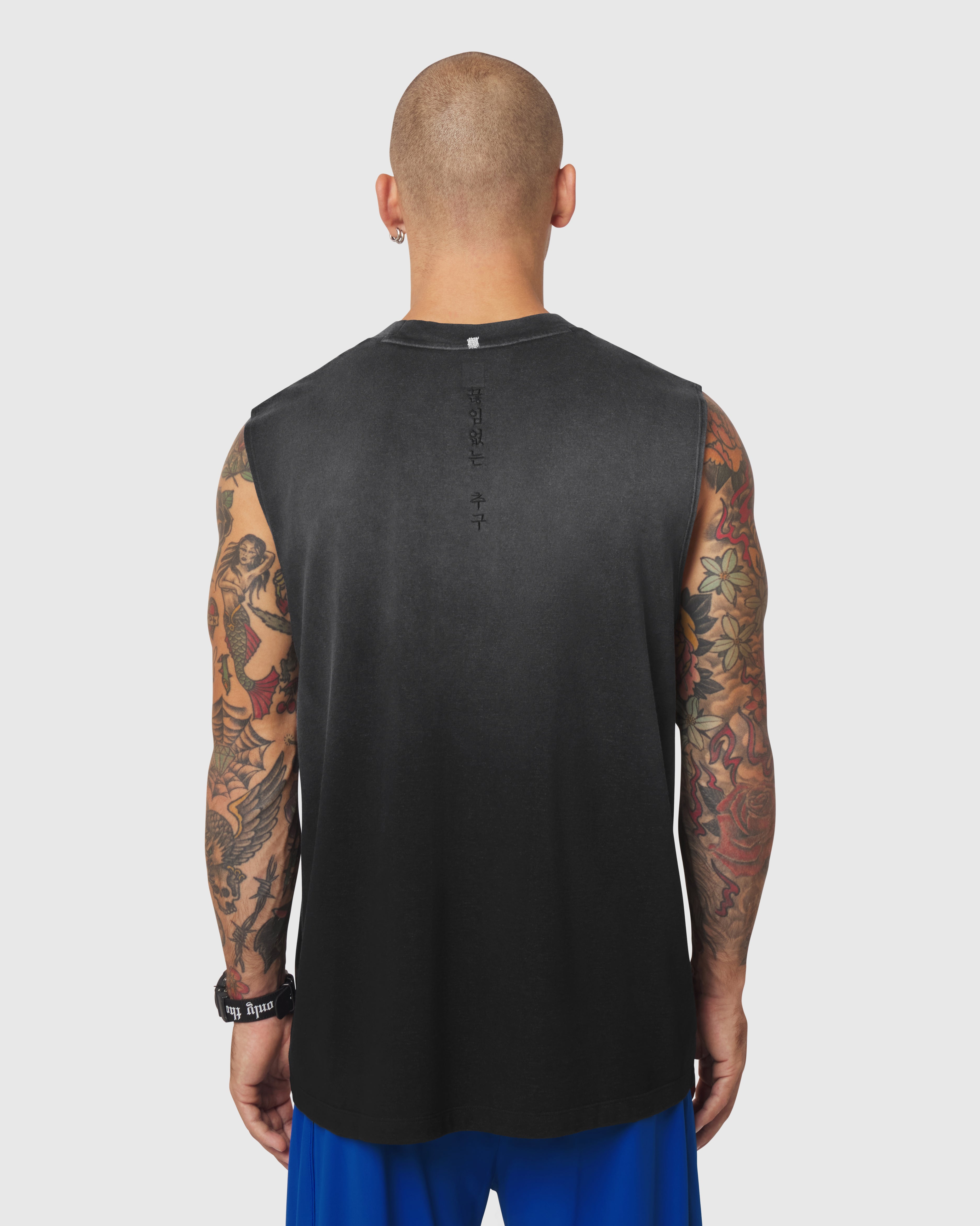 Tech Essential™ Relaxed Cutoff