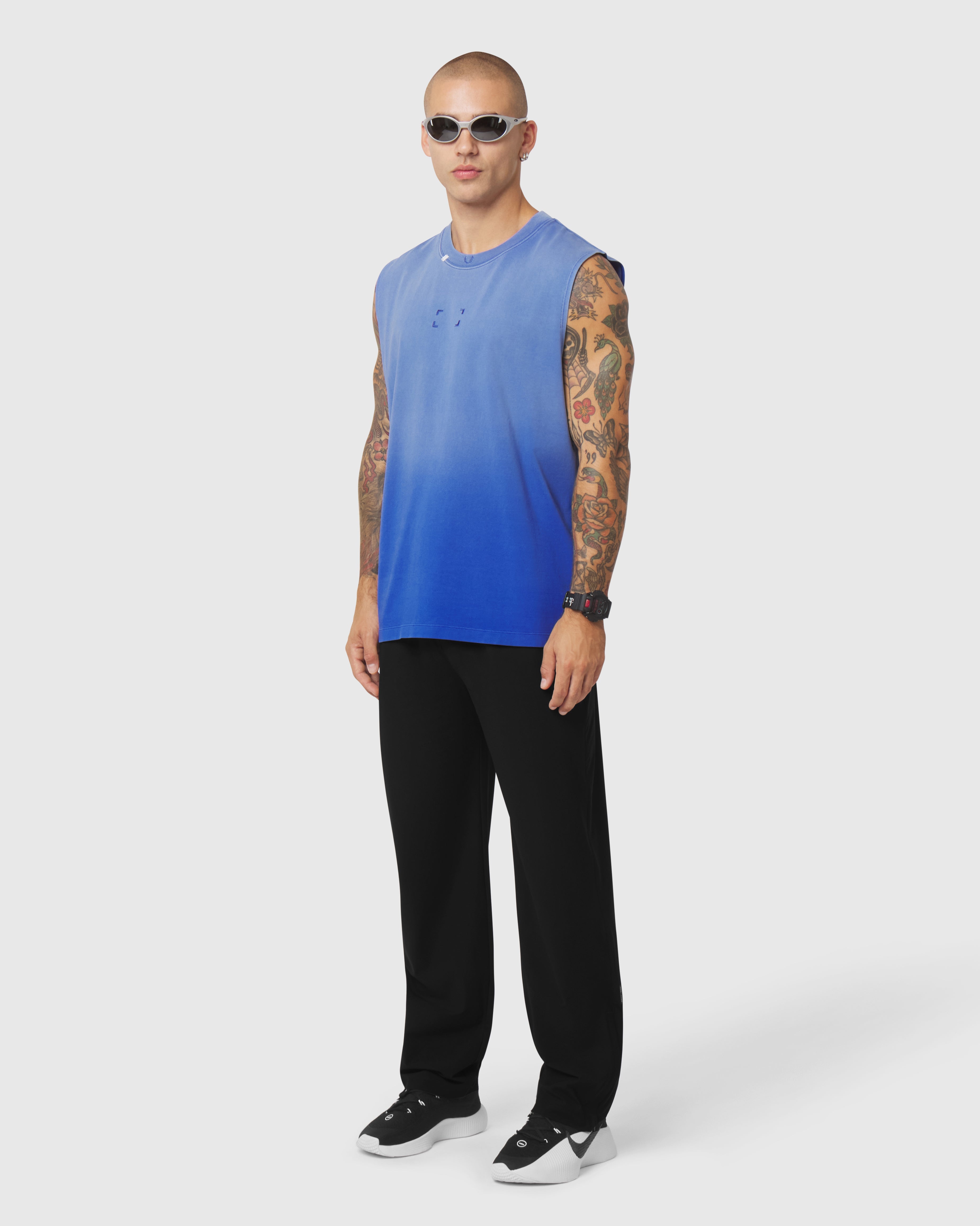 Tech Essential™ Relaxed Cutoff