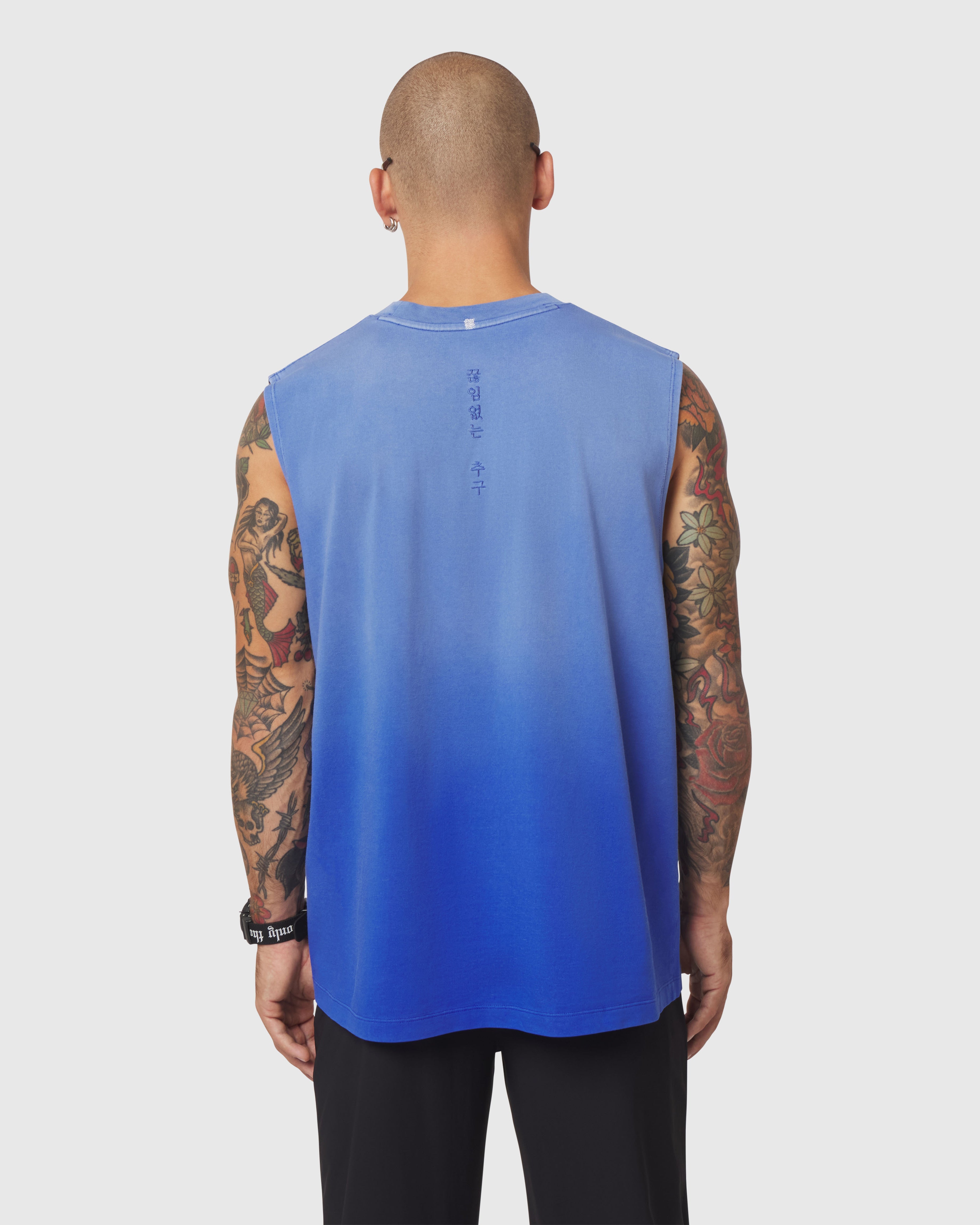 Tech Essential™ Relaxed Cutoff
