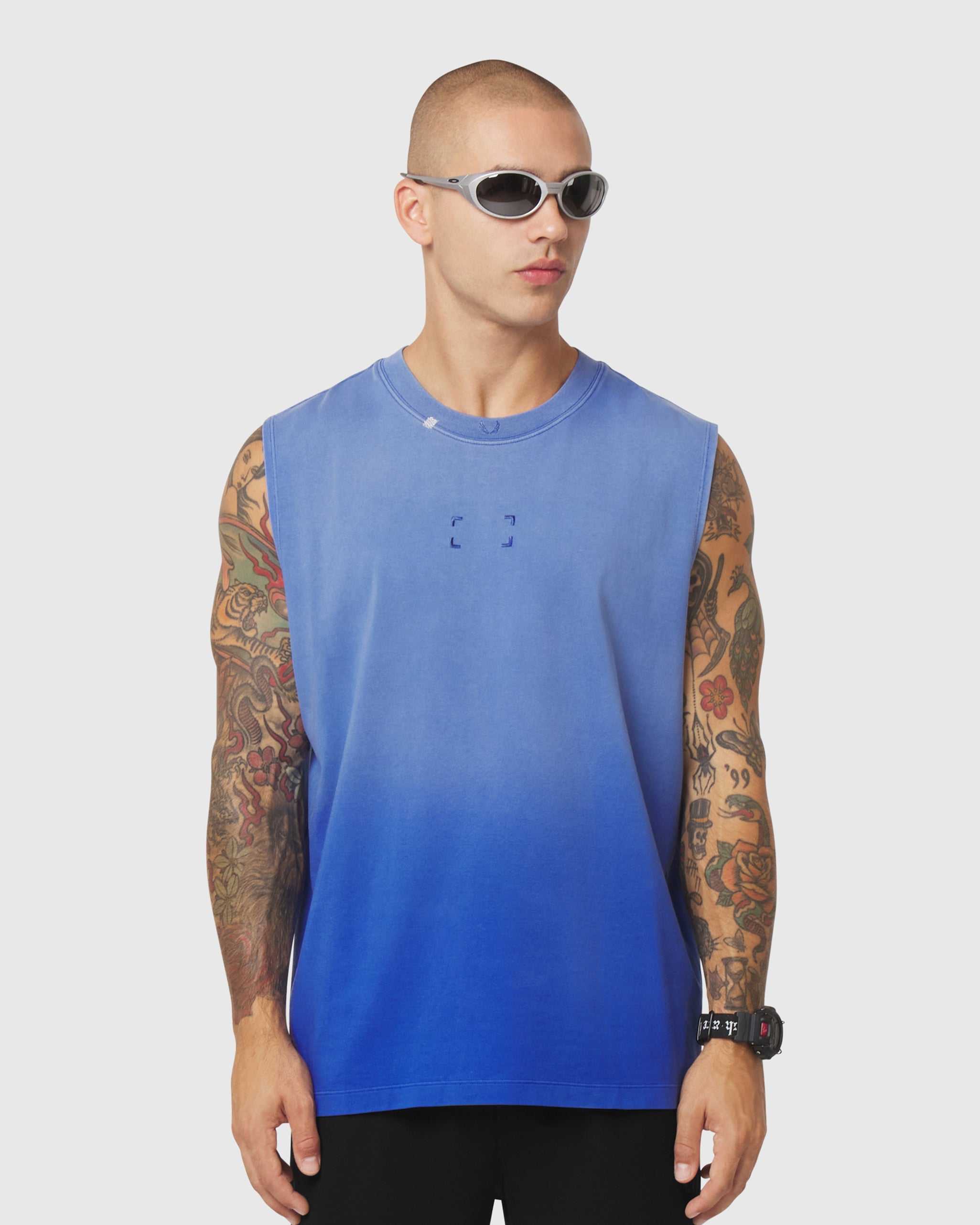 Tech Essential™ Relaxed Cutoff
