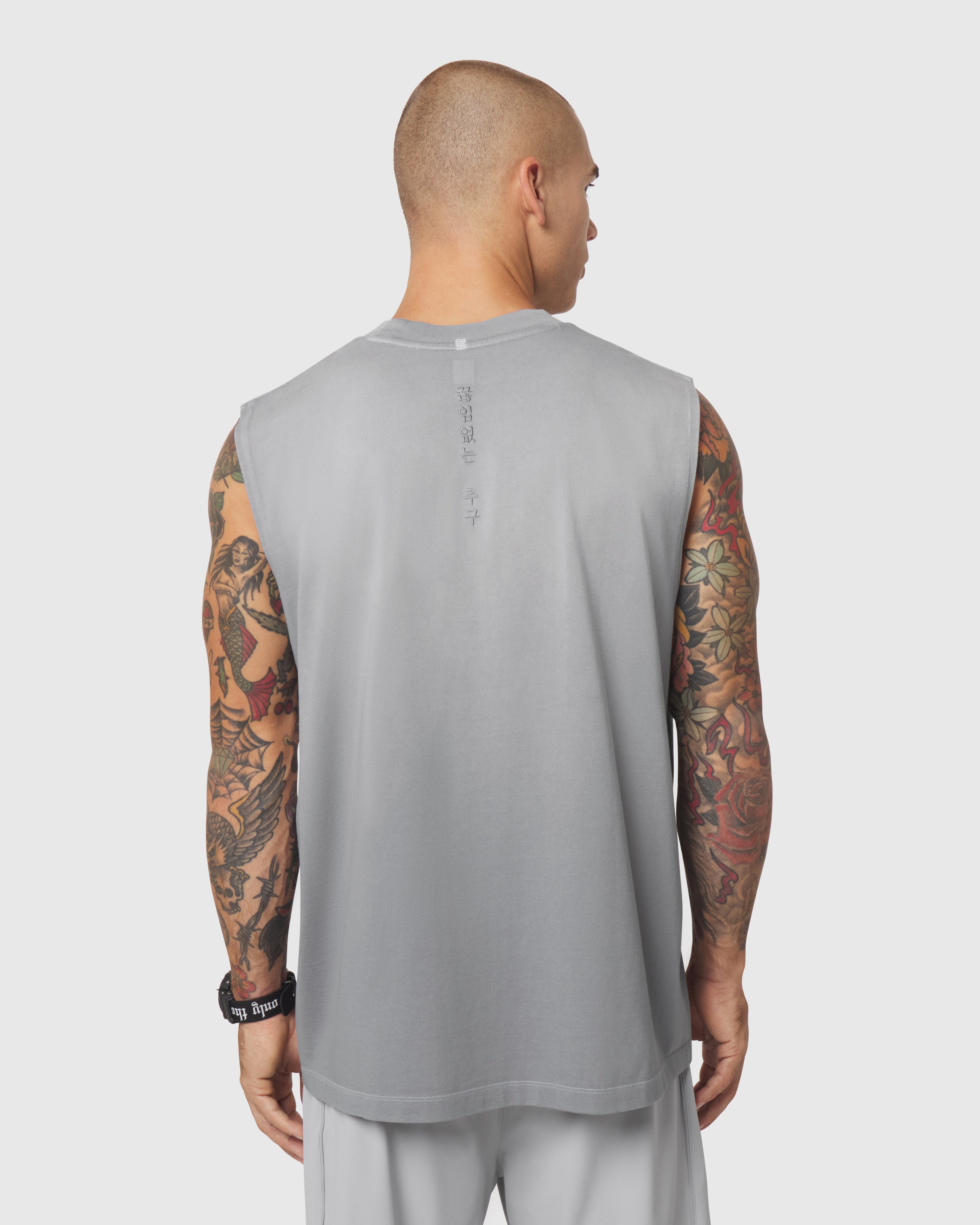 Tech Essential™ Relaxed Cutoff