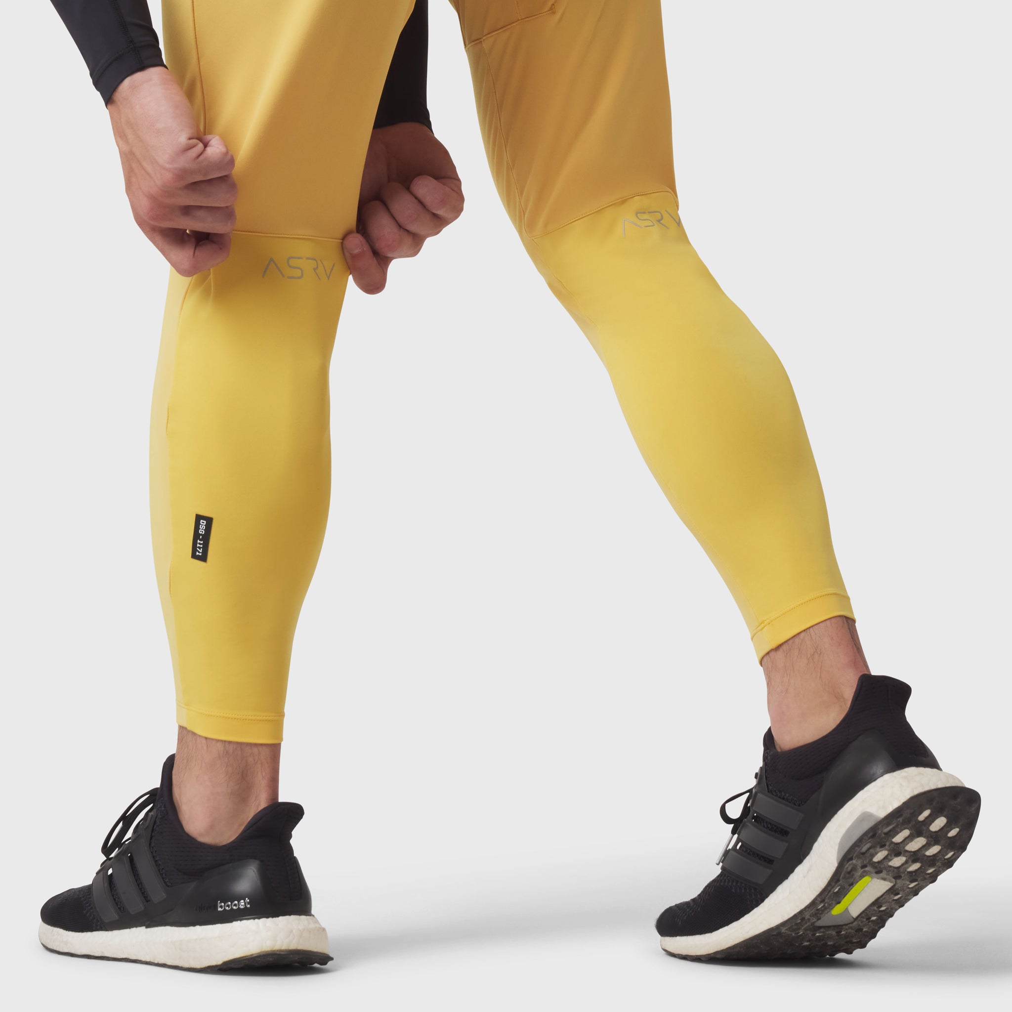 1171. Hybrid Belt-Pack Run Jogger - Amber