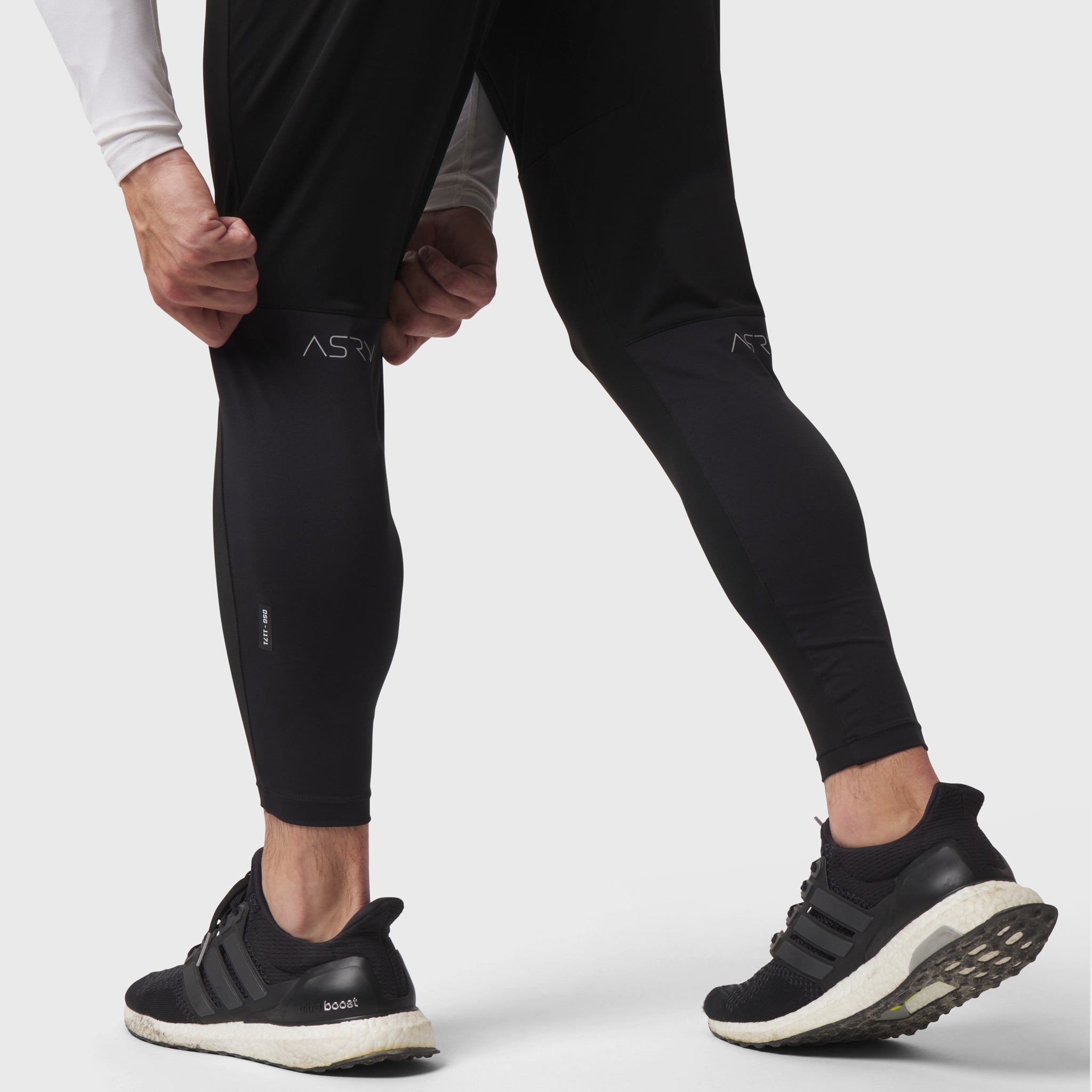 1171. Hybrid Belt-Pack Run Jogger - Black