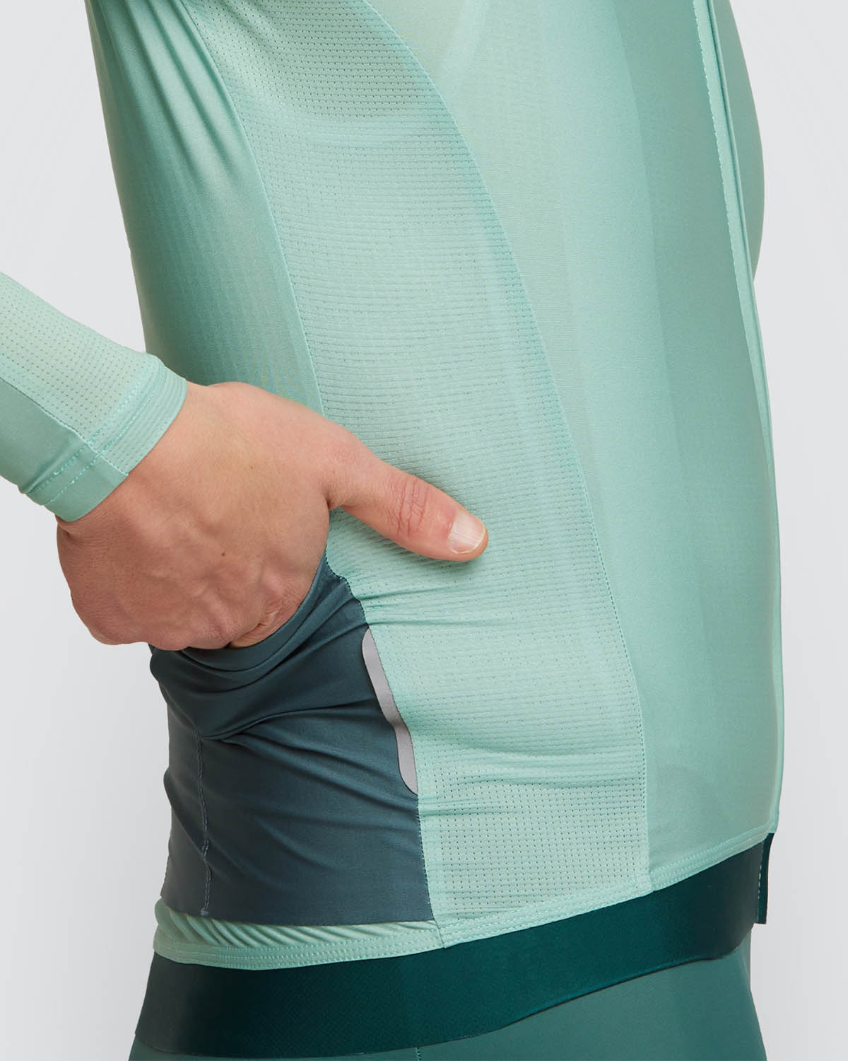 Essentials Classic Long Sleeve Jersey