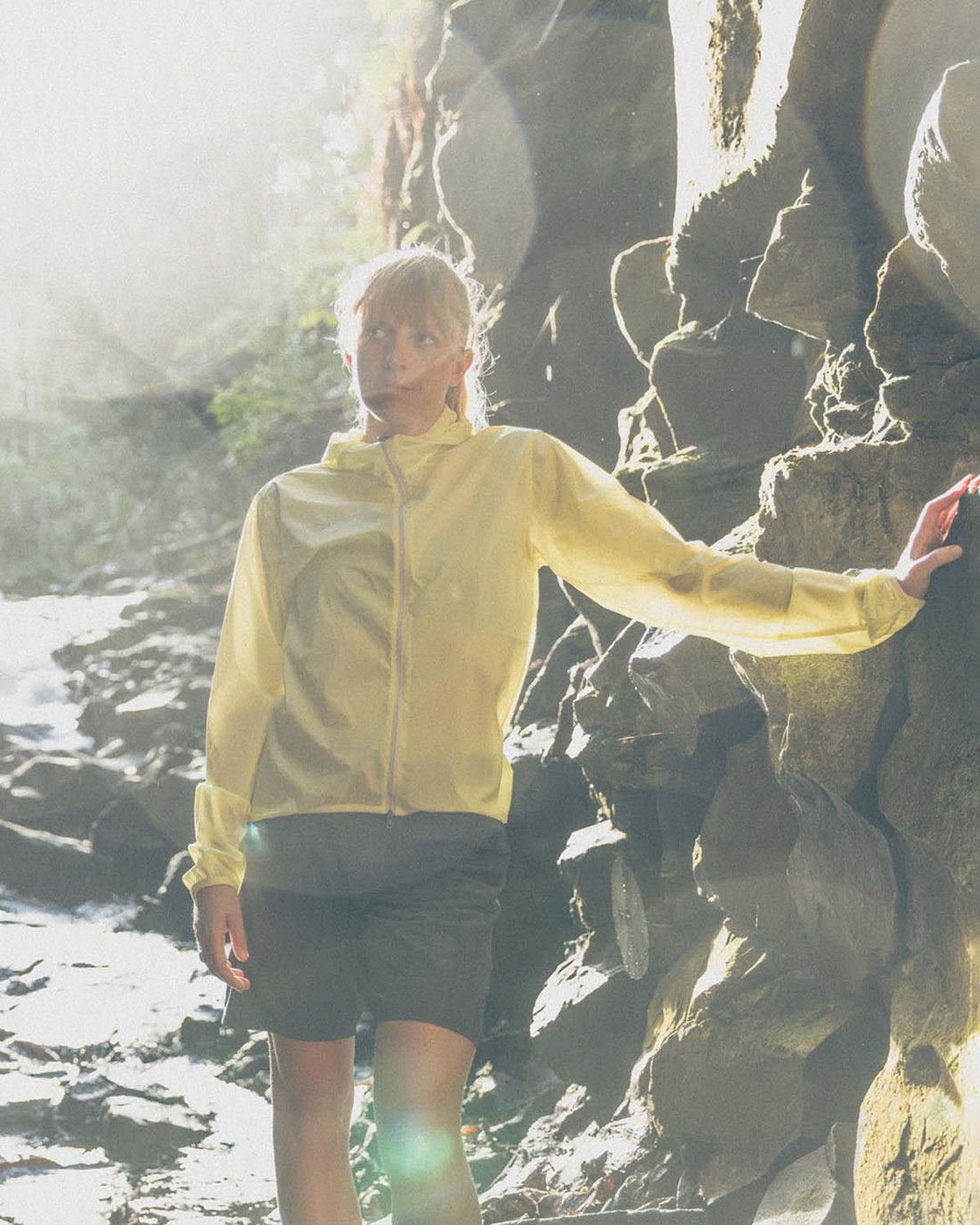 Unisex Ultralight Mountain Hoody - Graphite