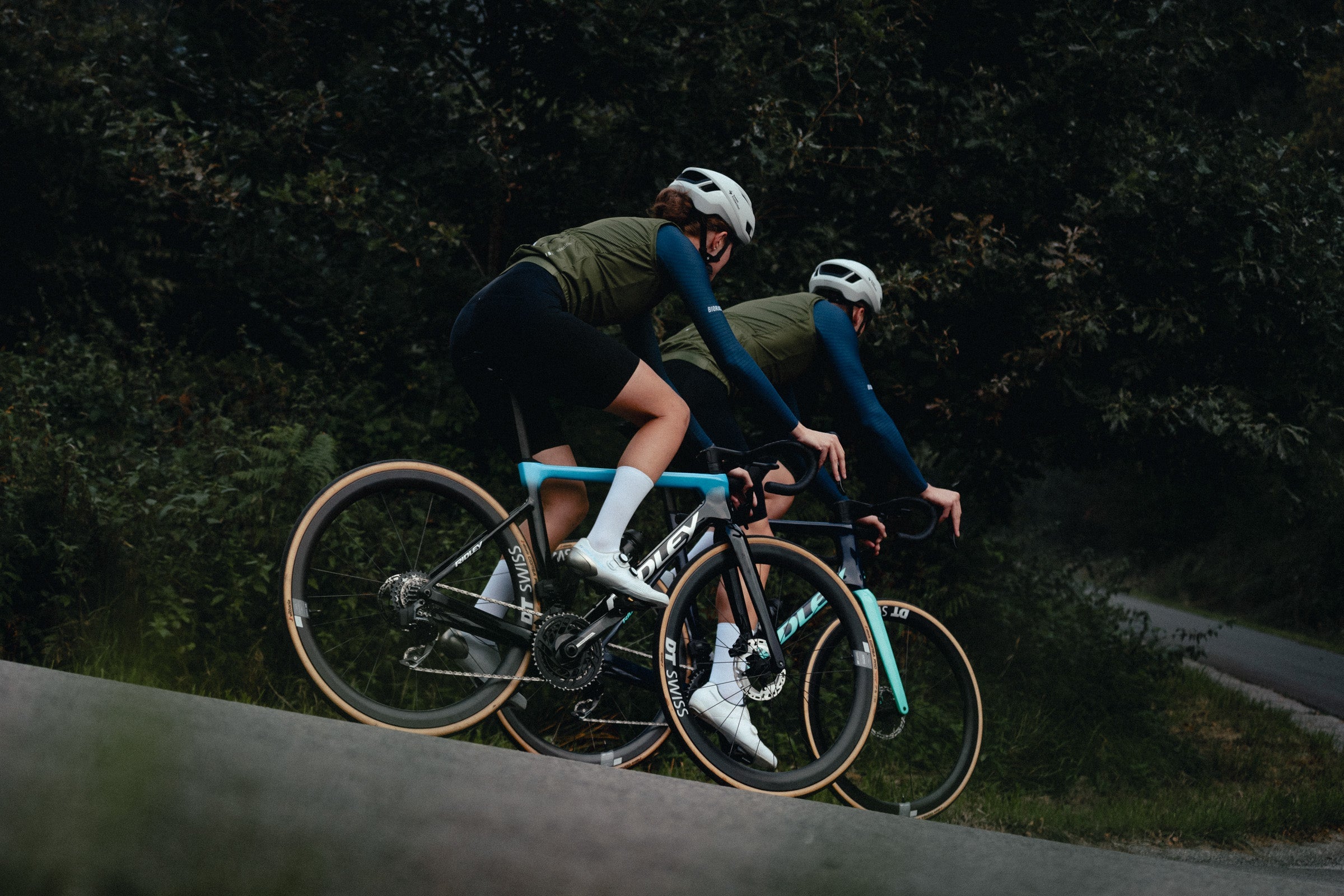 Icon Wind Vest