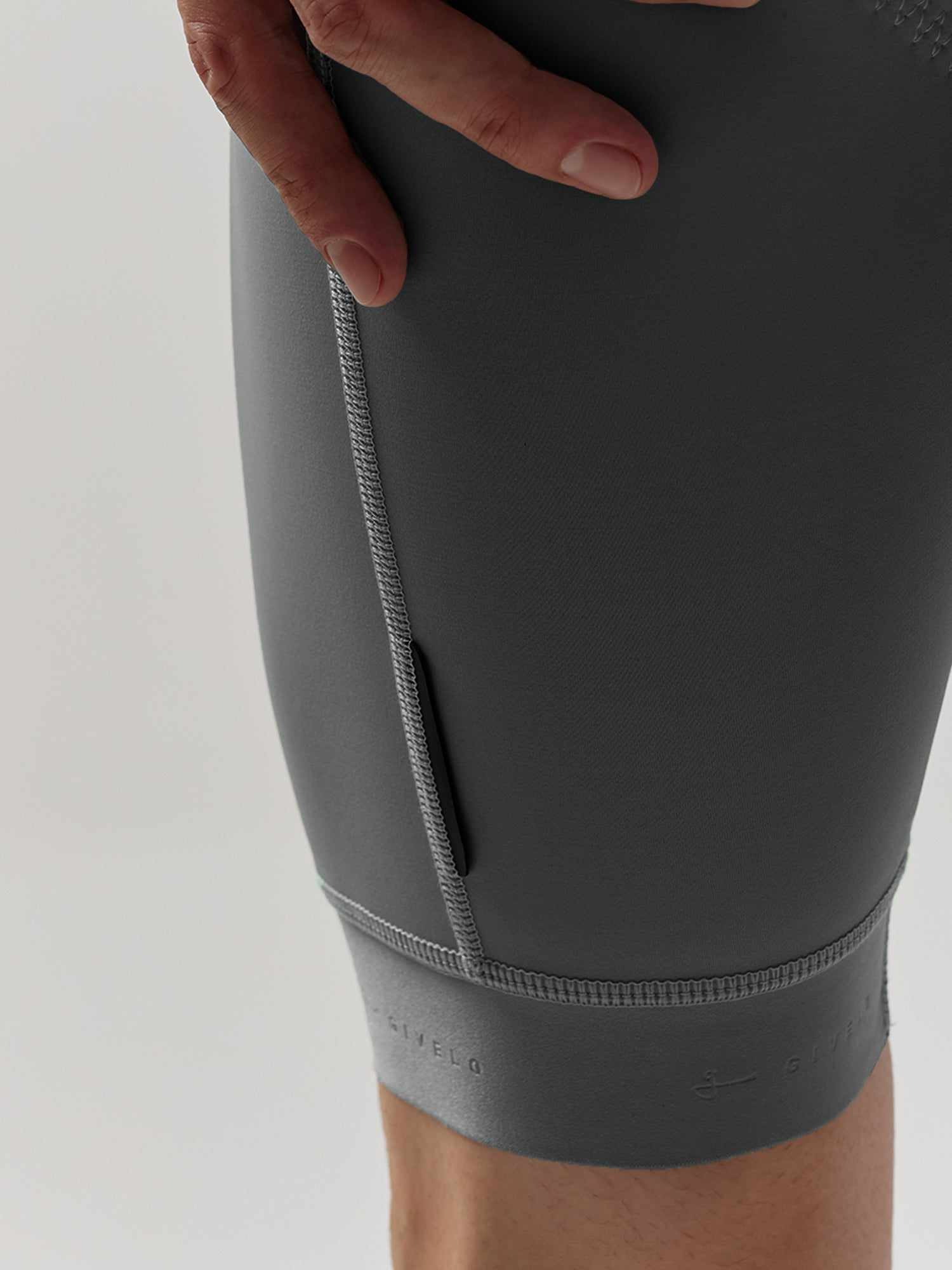 ESSNTL Bib Shorts