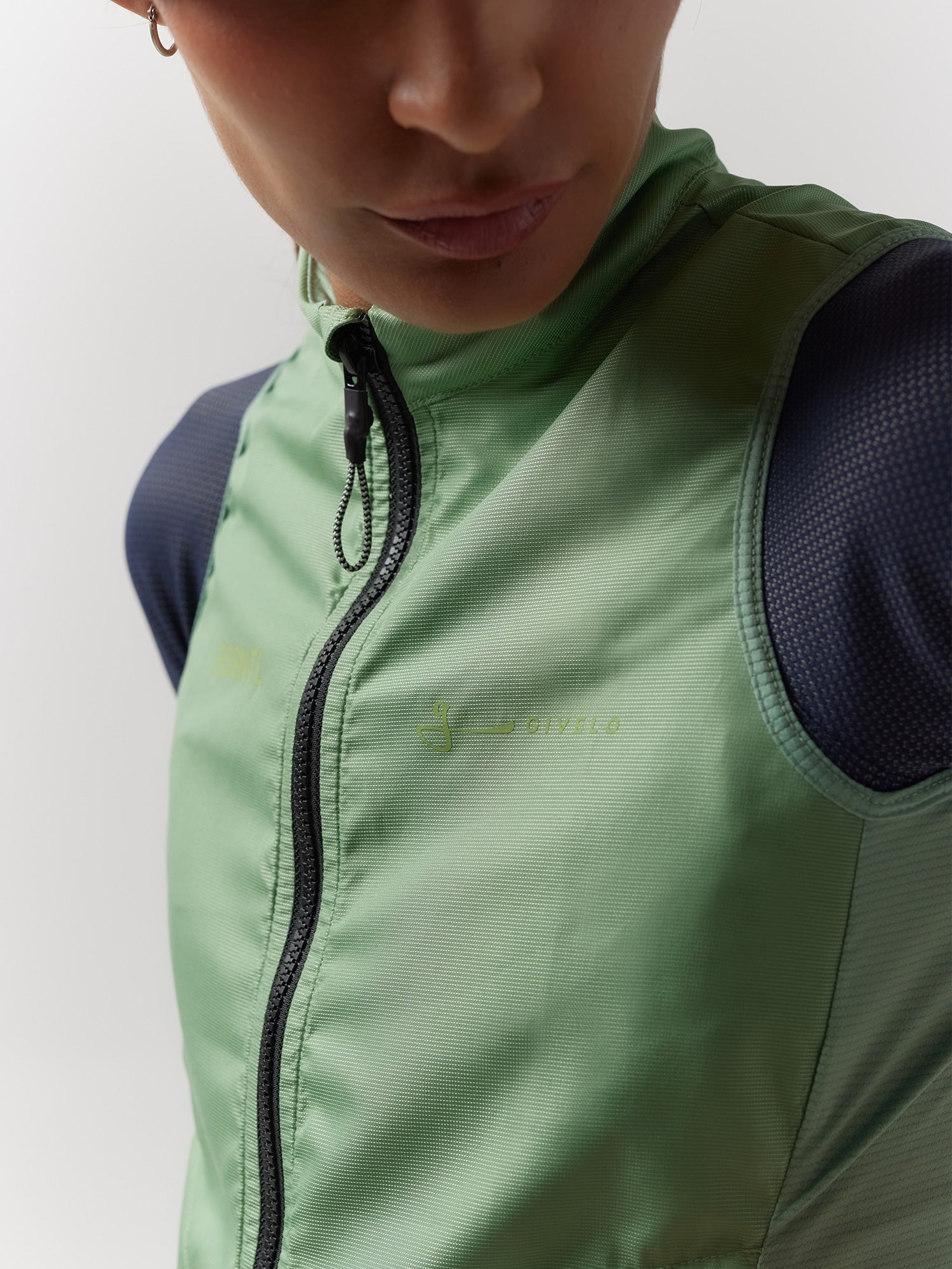 Unisex ESSNTL Quick-Free Pro Vest