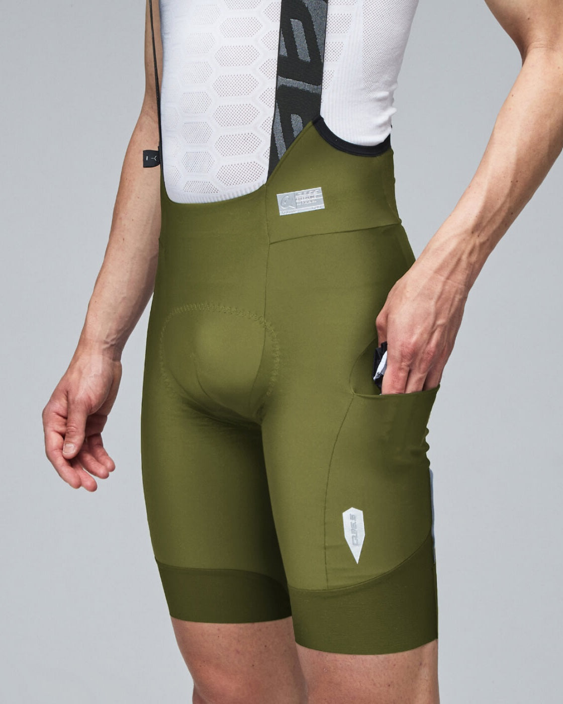 Adventure Cargo Bib Shorts
