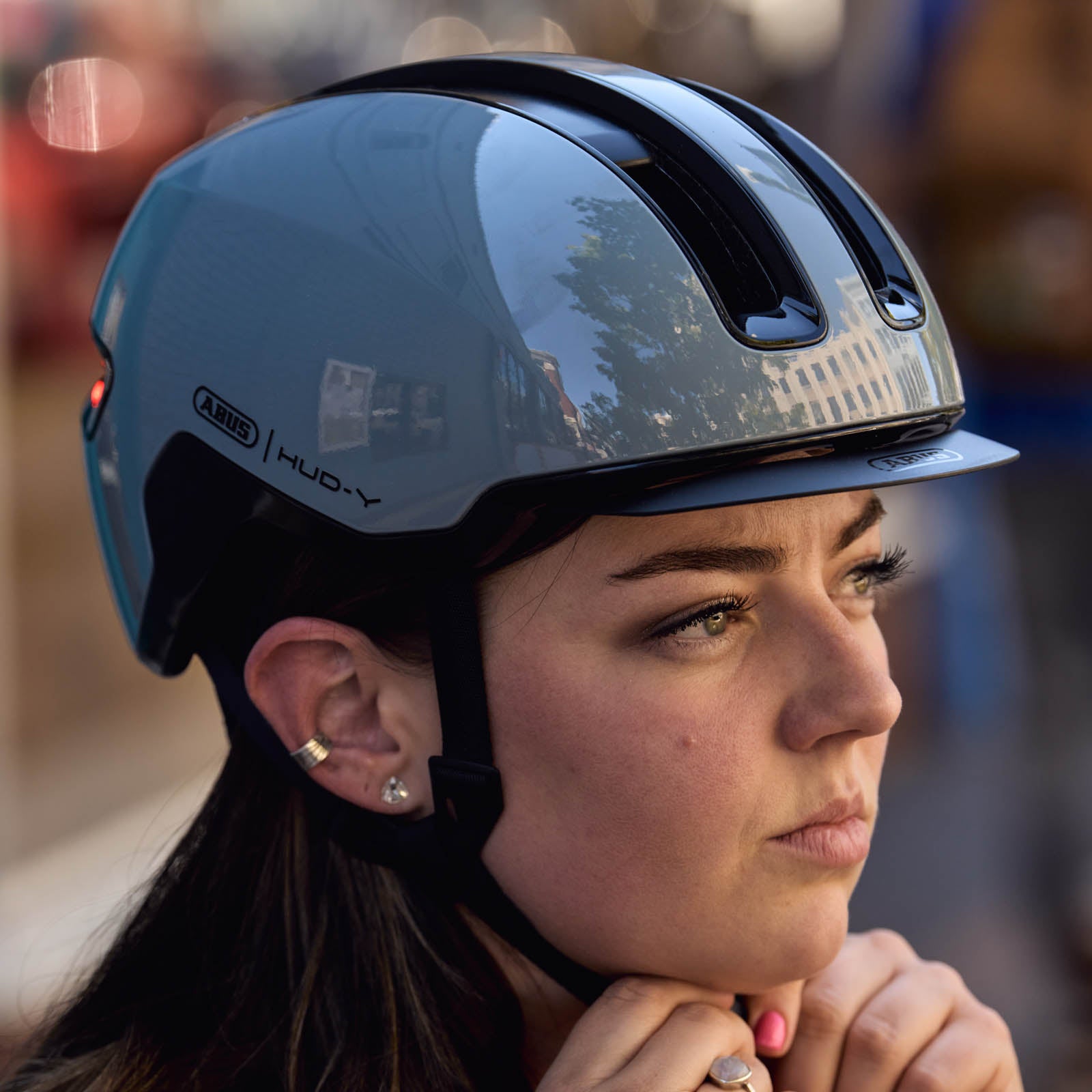 bike helmet hud ABUS HUD-Y in Titan – DSTNC