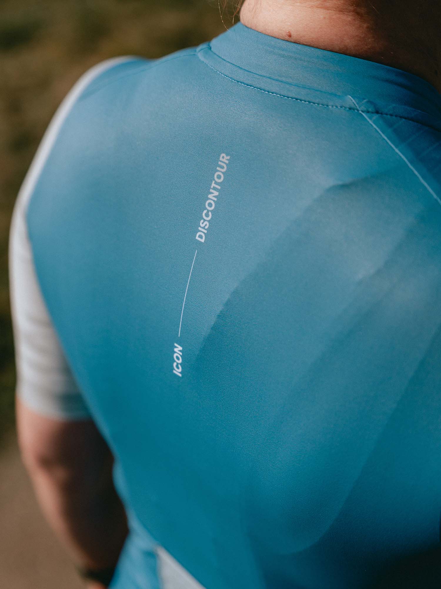 Icon Women's Jersey Focus