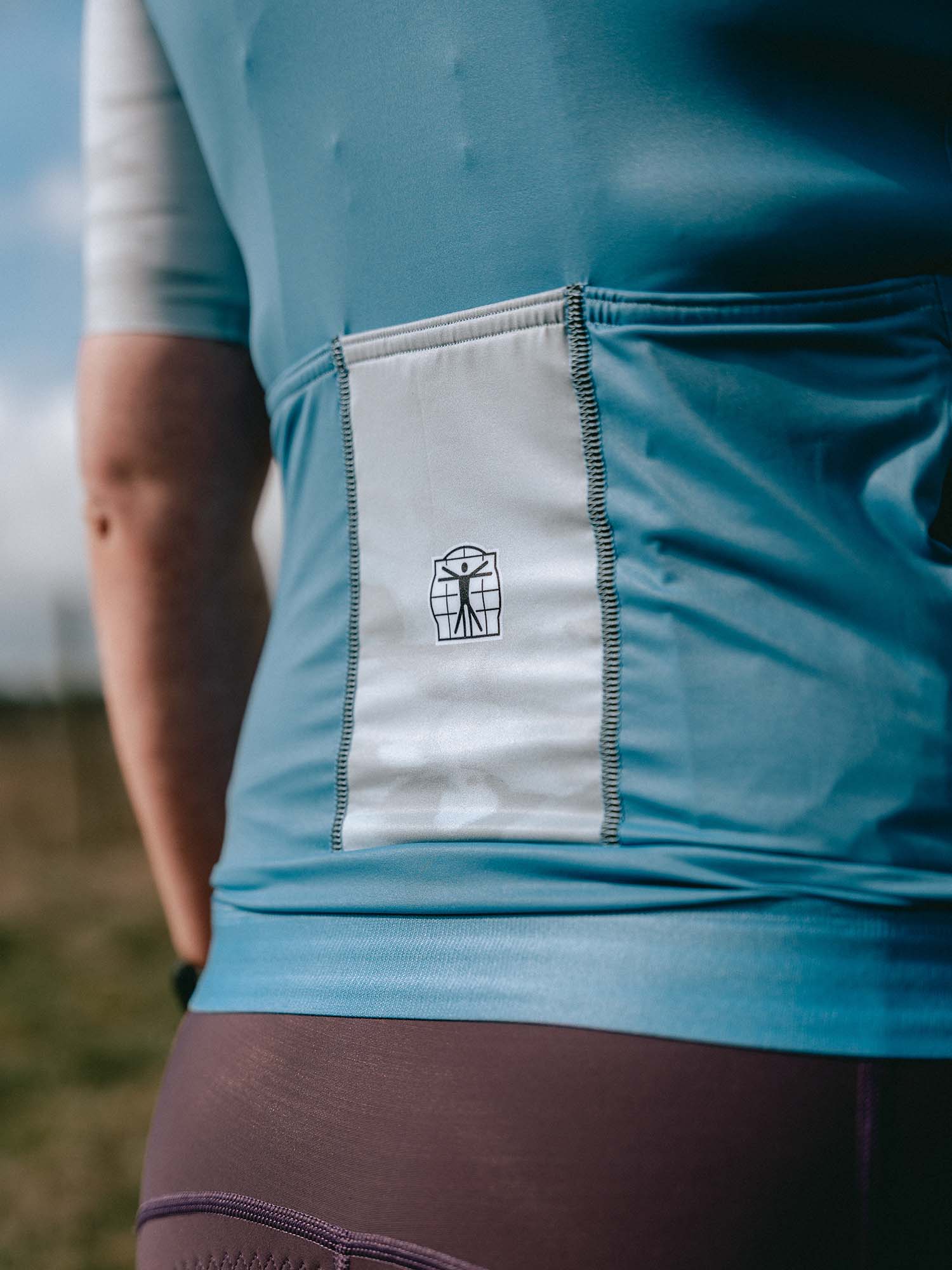 Icon Women's Jersey Focus