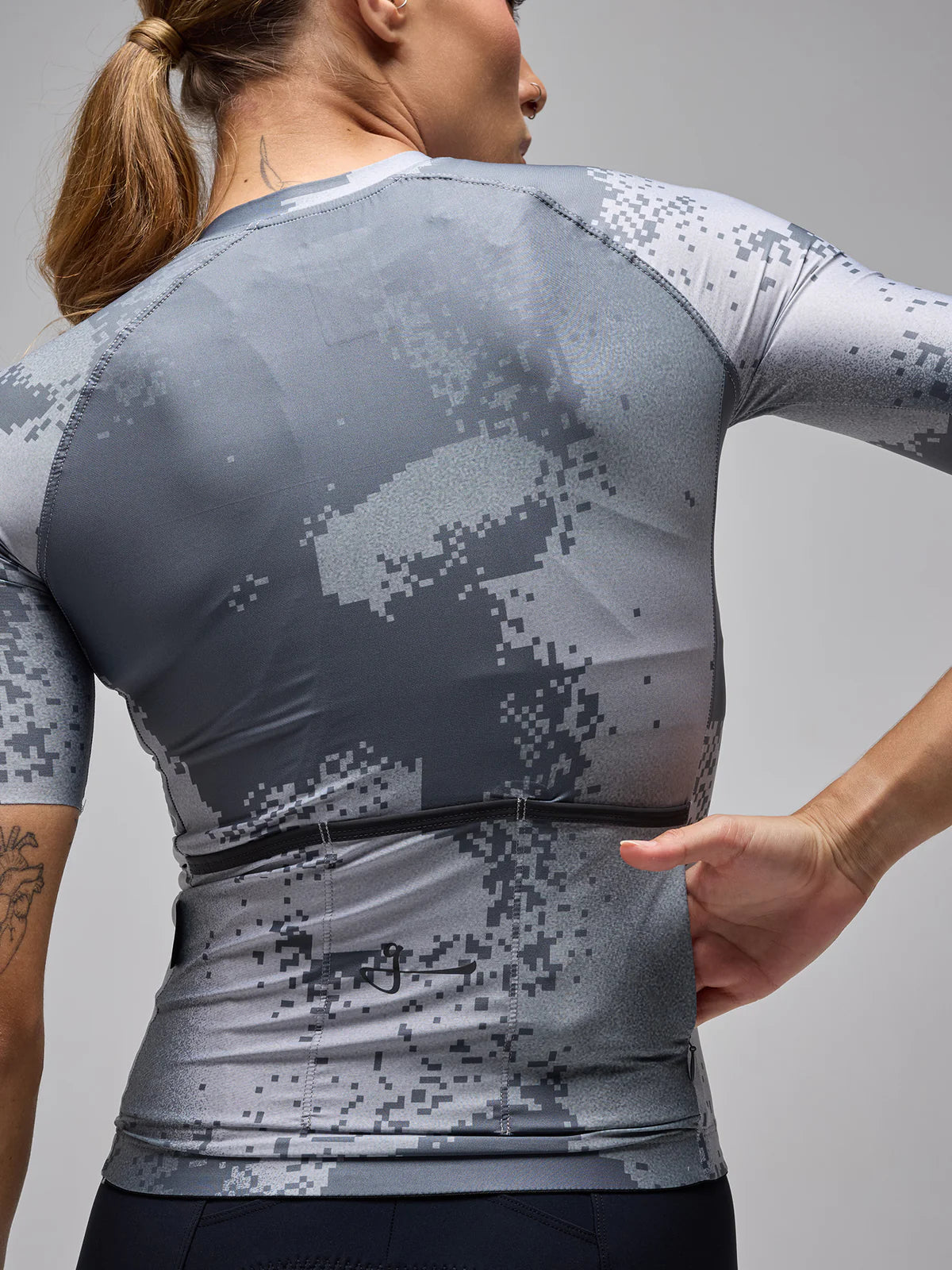 Unisex ESSNTL Short Sleeve Jersey