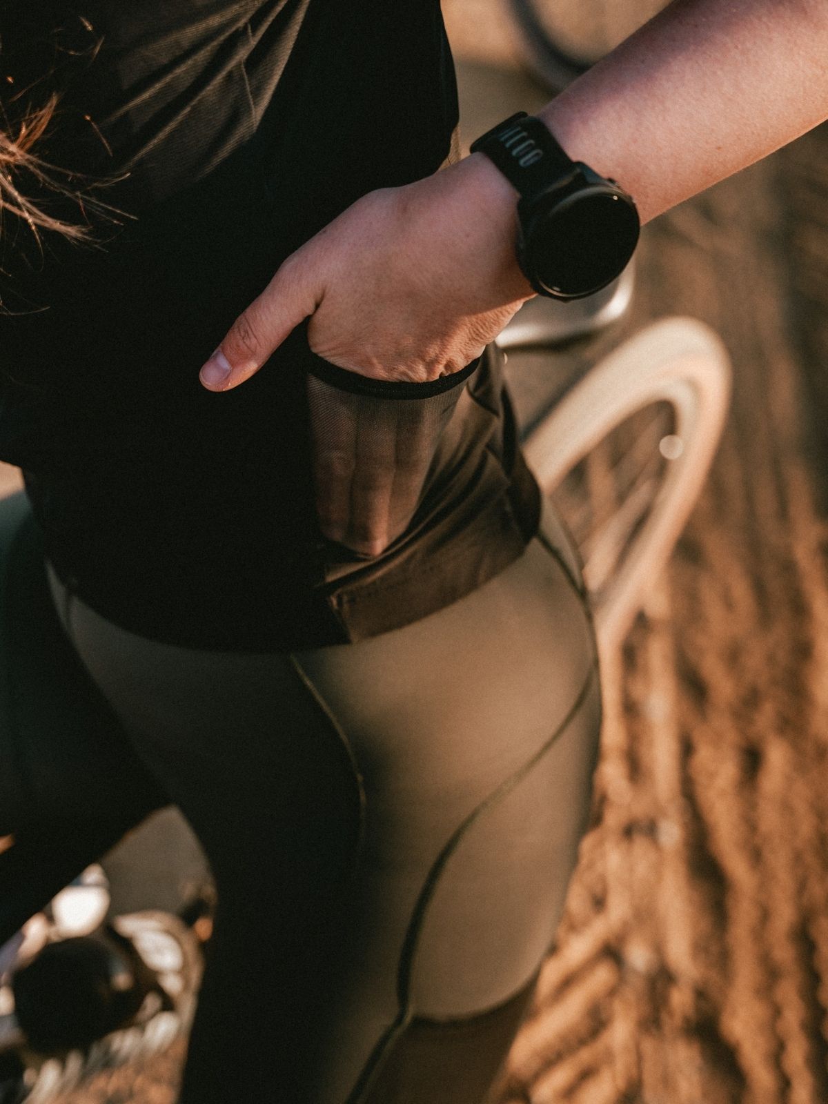 Gravel Women's Jersey Olive