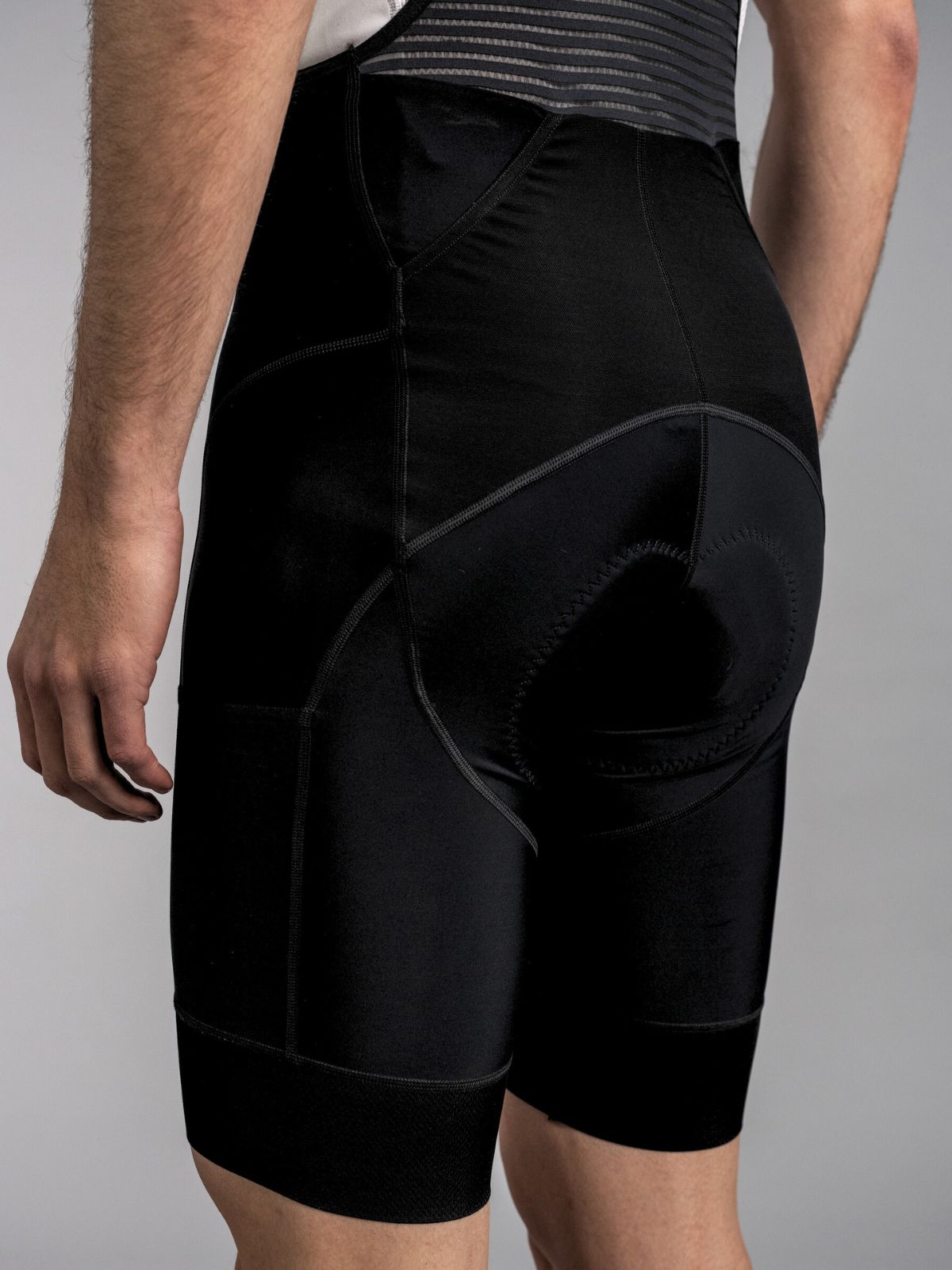 Icon Gravel Bib Shorts