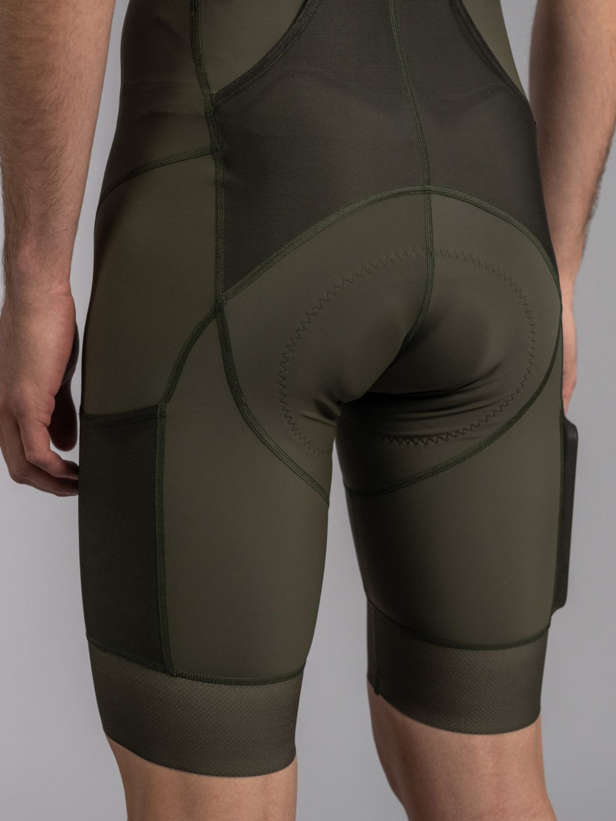 Icon Gravel Bib Shorts