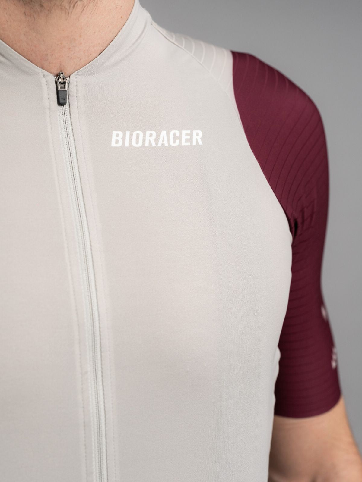 Icon Jersey Warm Grey - Bordeaux