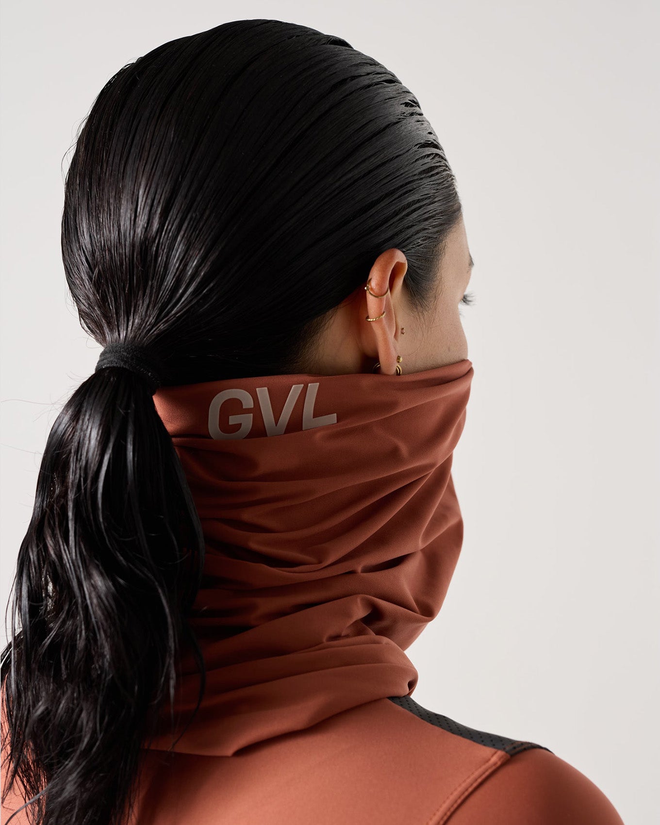 Modern Classic Neck Warmer 2.0