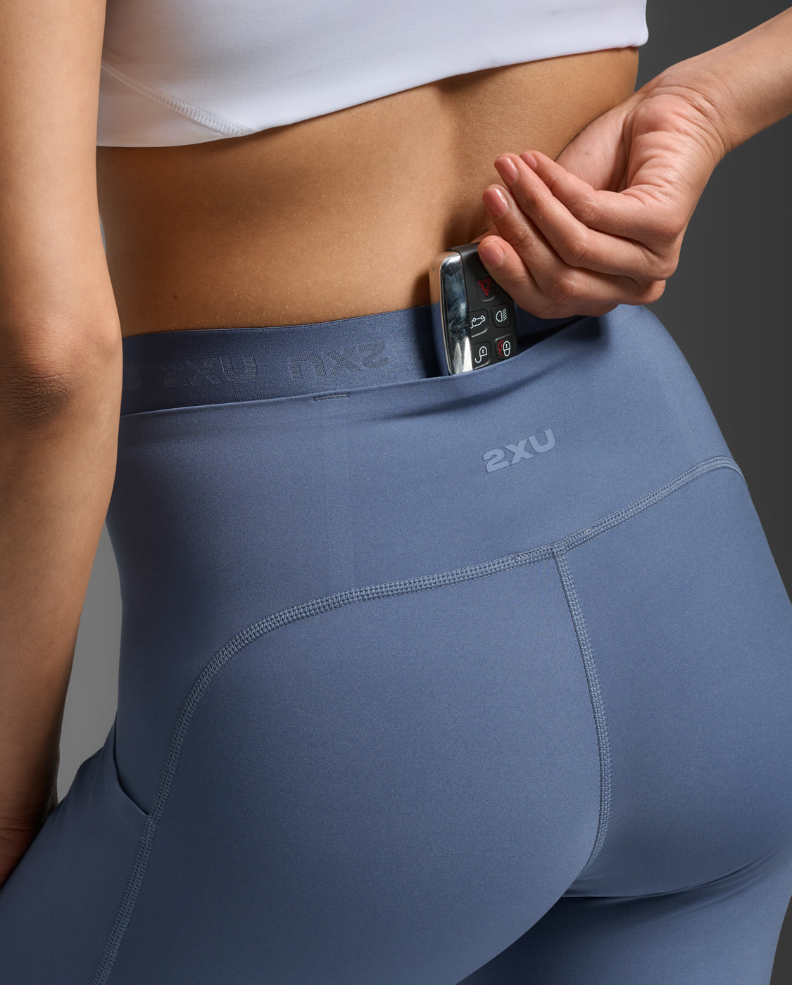 Form Stash Hi-Rise Compression Tights with Pockets