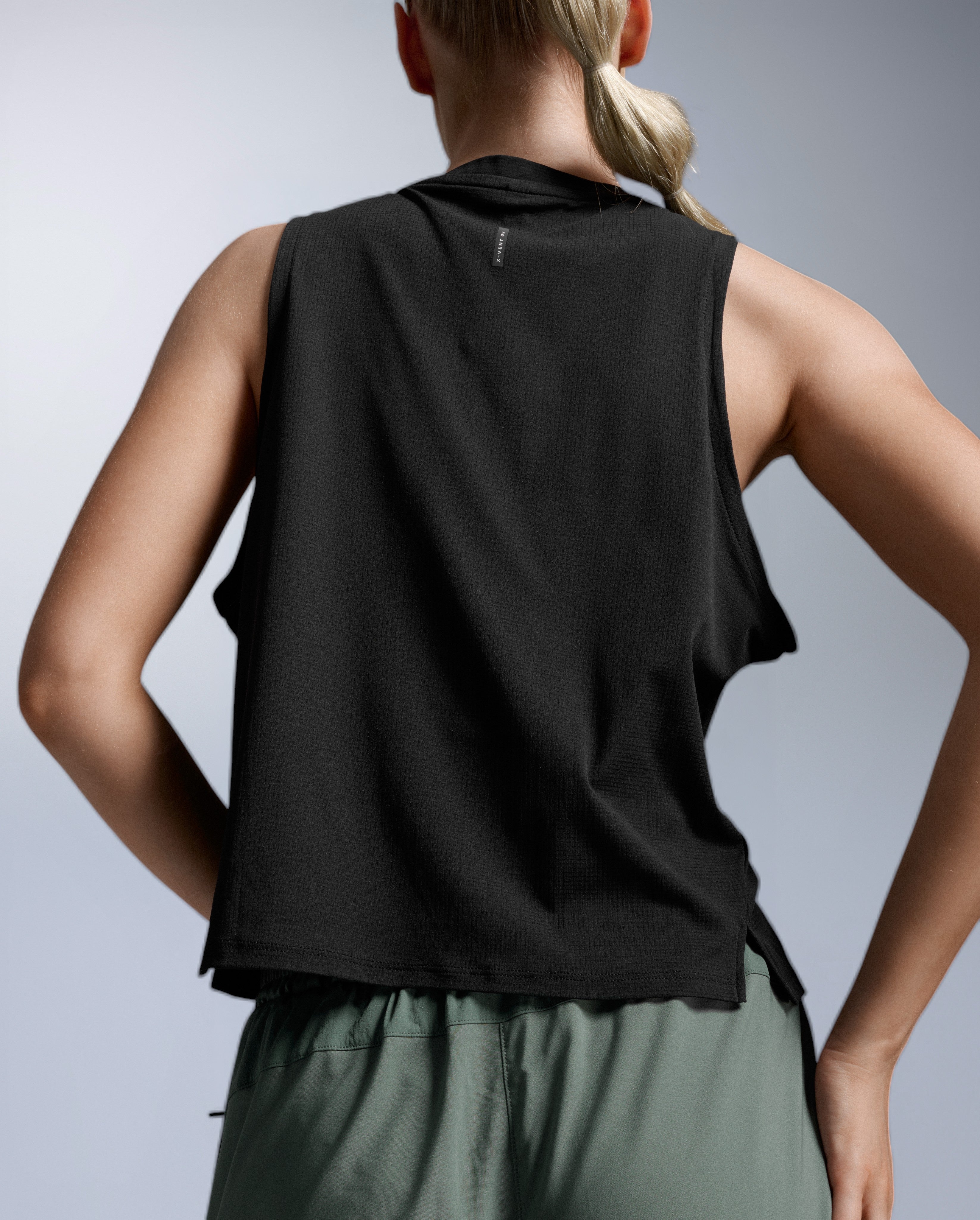 Black/Black Reflective