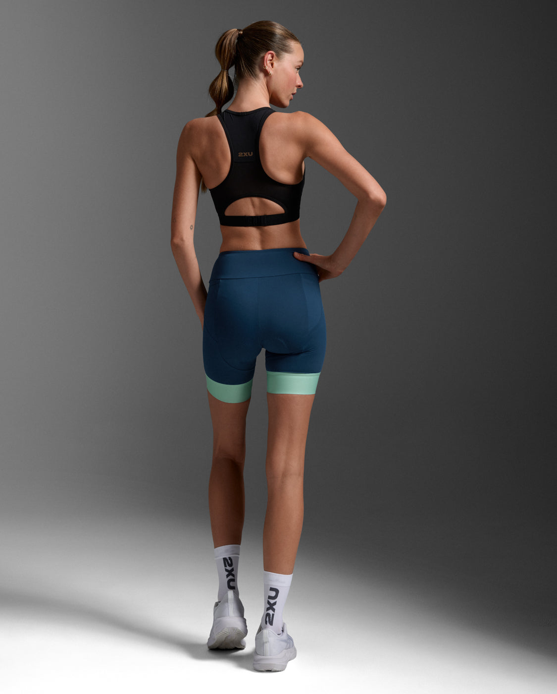 Aero Tri 7 Inch Shorts