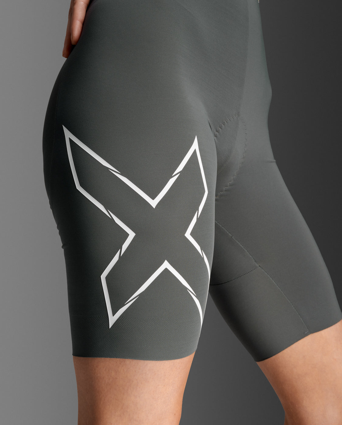 Light Speed React Sleeved Tri Suit