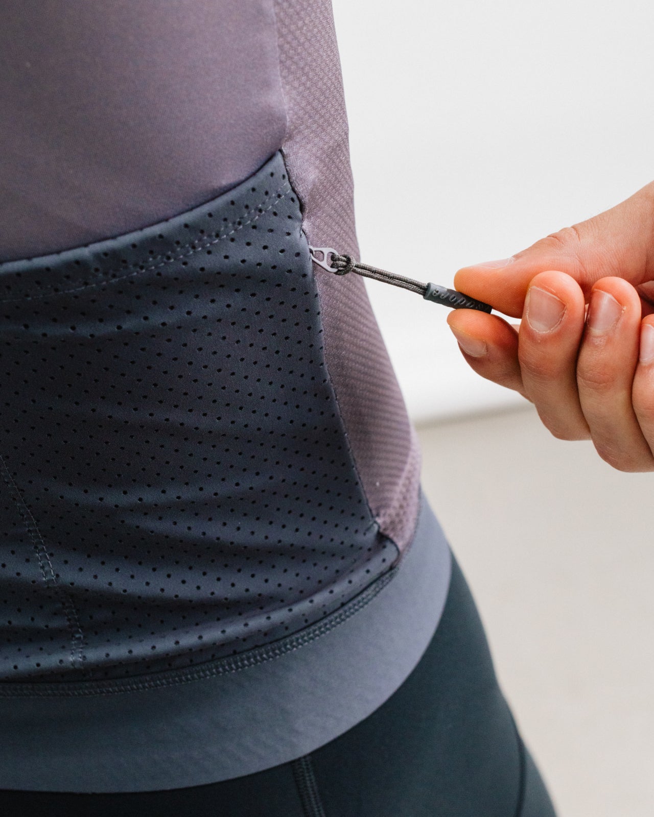Isadore Alternative Light Long Sleeve Jersey in Shark