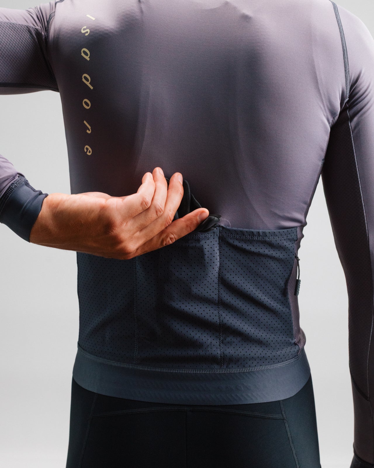 Isadore Alternative Light Long Sleeve Jersey in Shark