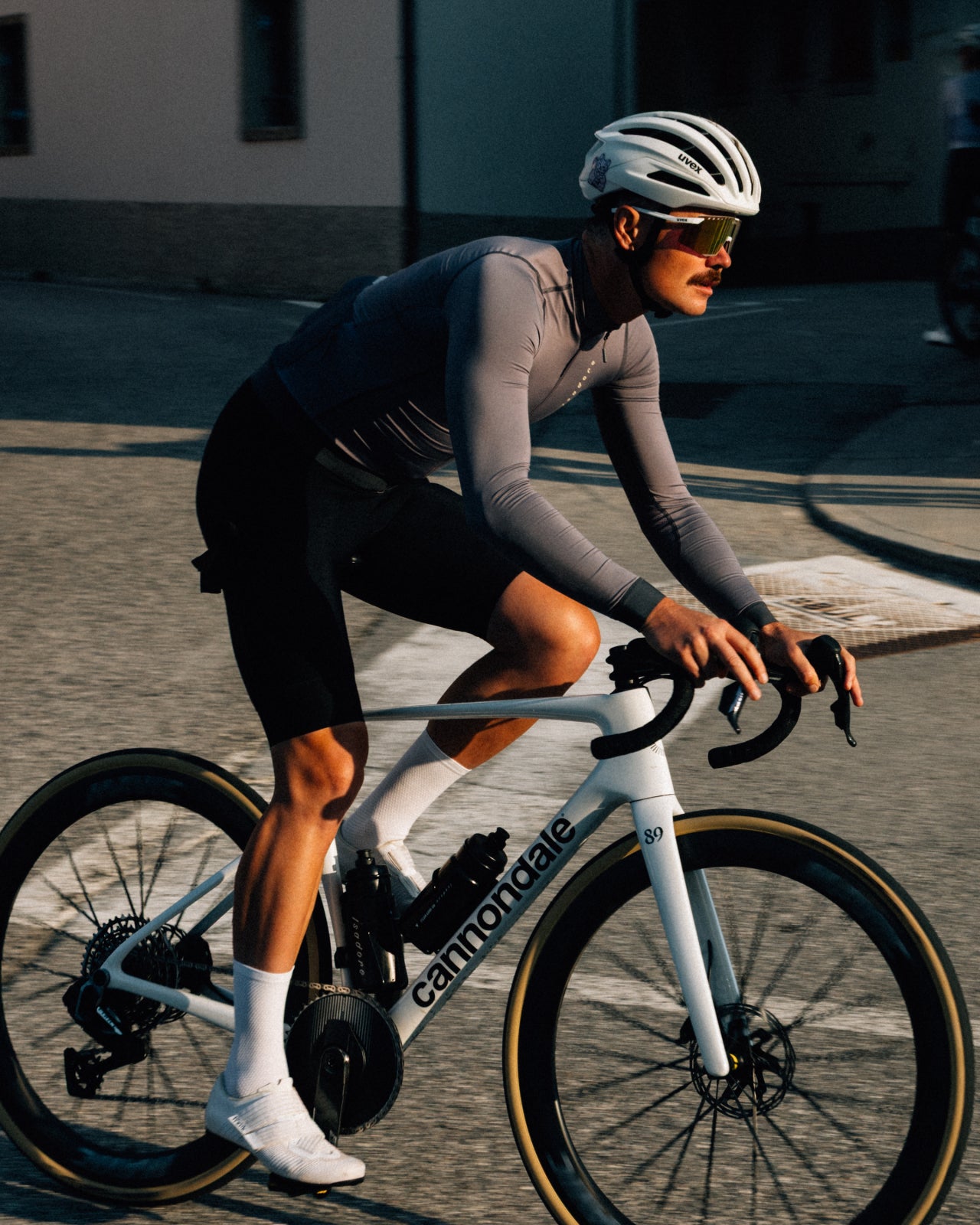 Isadore Alternative Light Long Sleeve Jersey in Shark