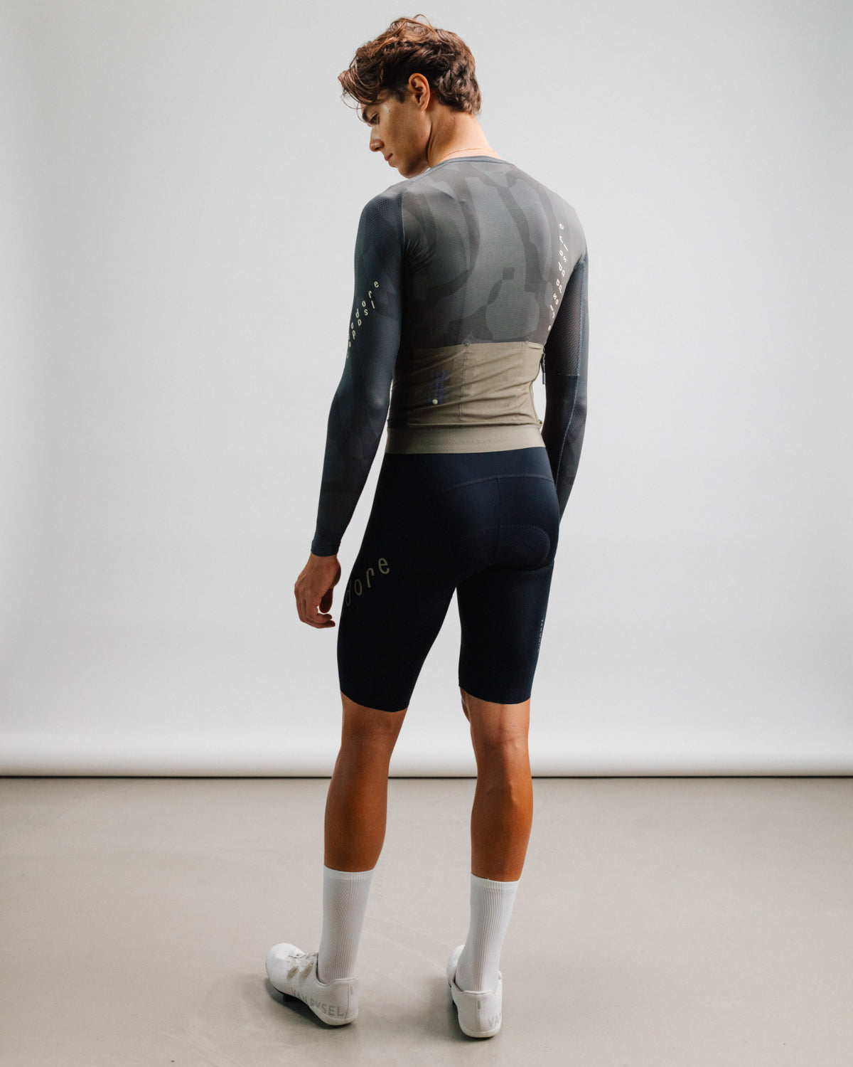 Isadore Alternative Ultralight Long Sleeve Jersey in Enigma