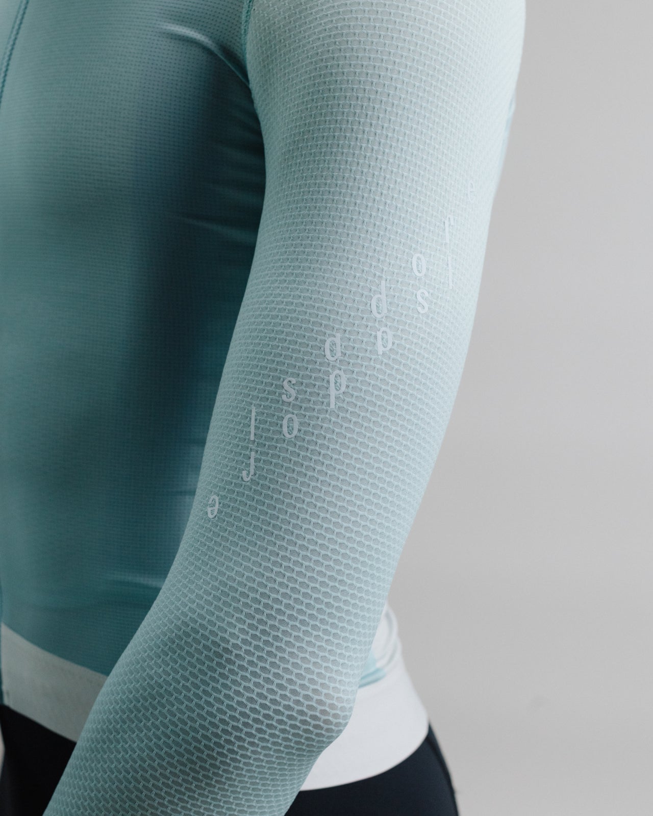 Isadore Alternative Ultralight Long Sleeve Jersey in Sterling Blue