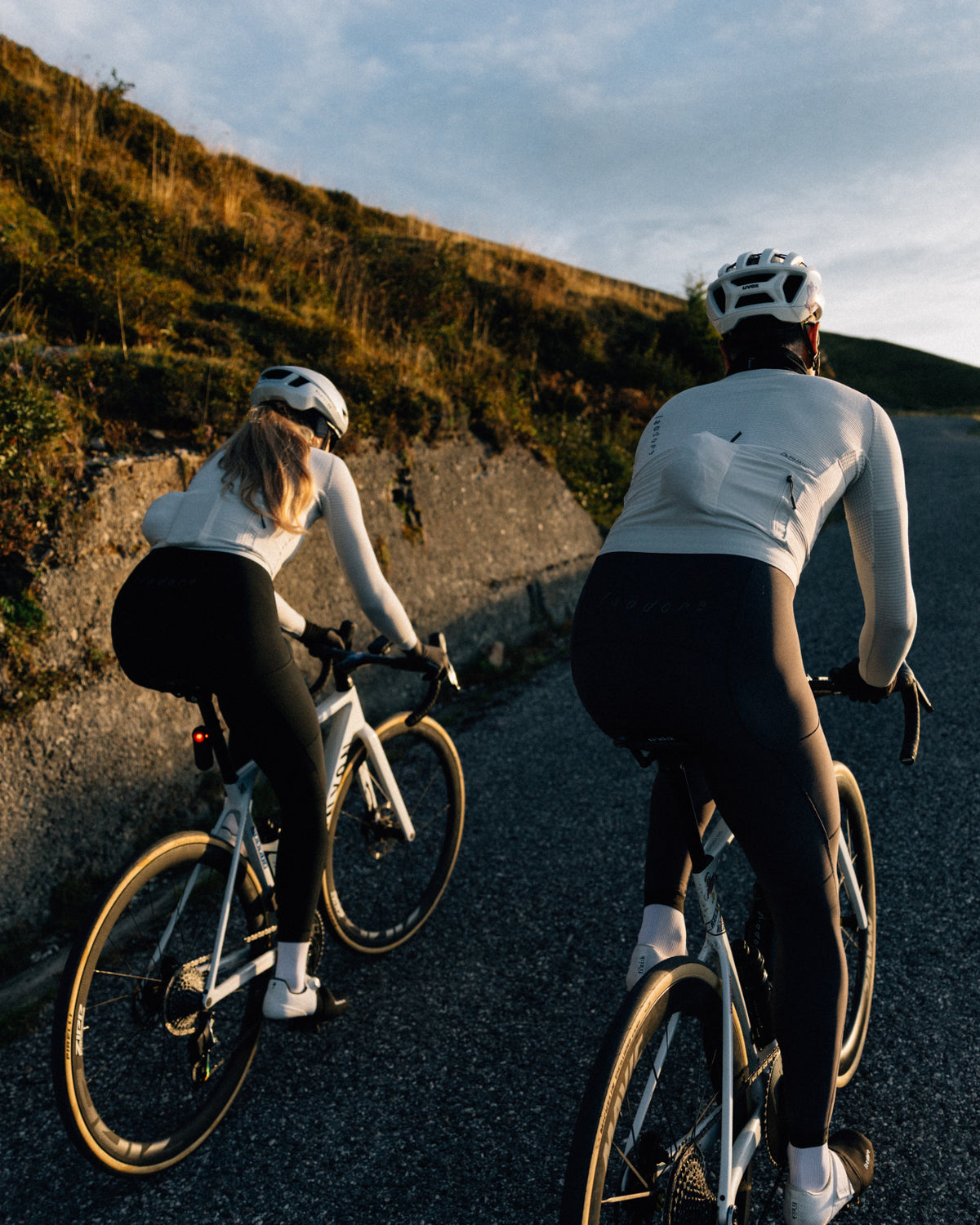 Isadore Alternative Winter Long Sleeve Jersey in Lunar Rock