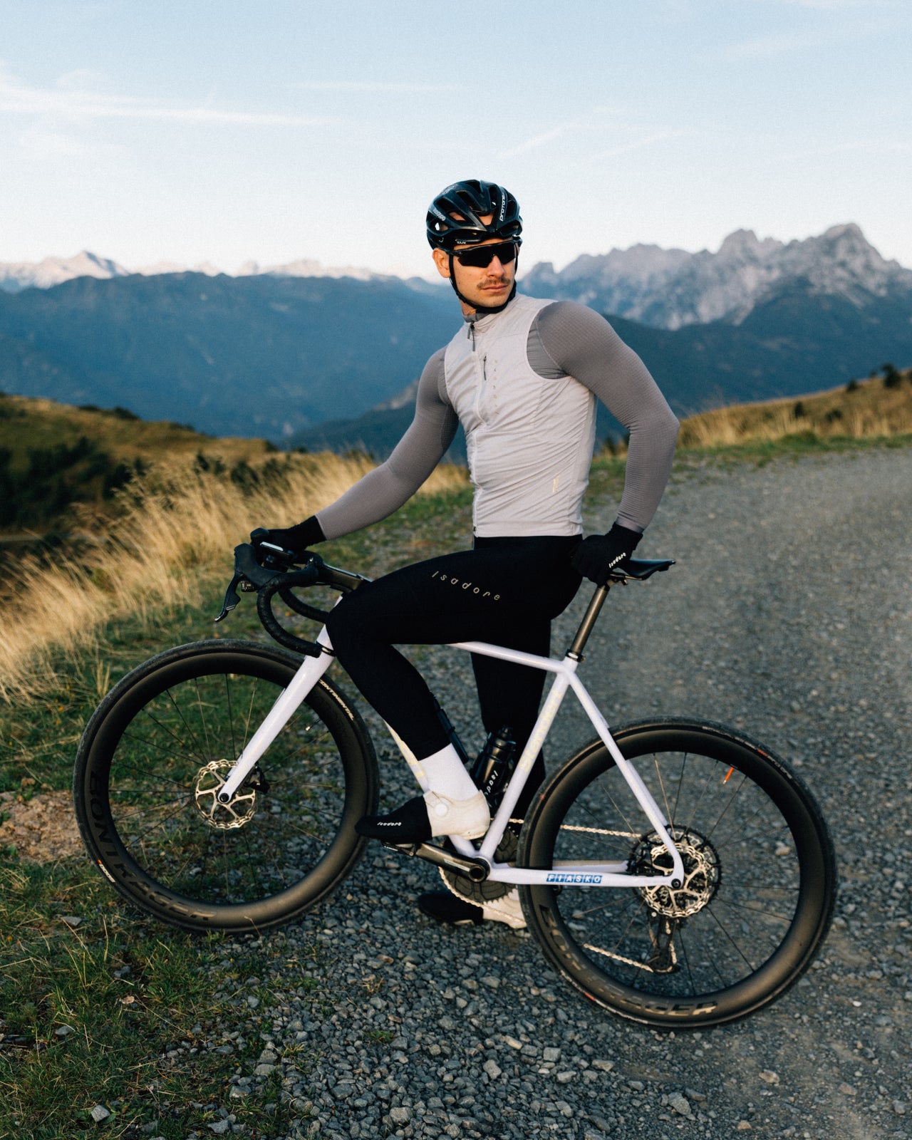Isadore Alternative Winter Long Sleeve Jersey in Shark