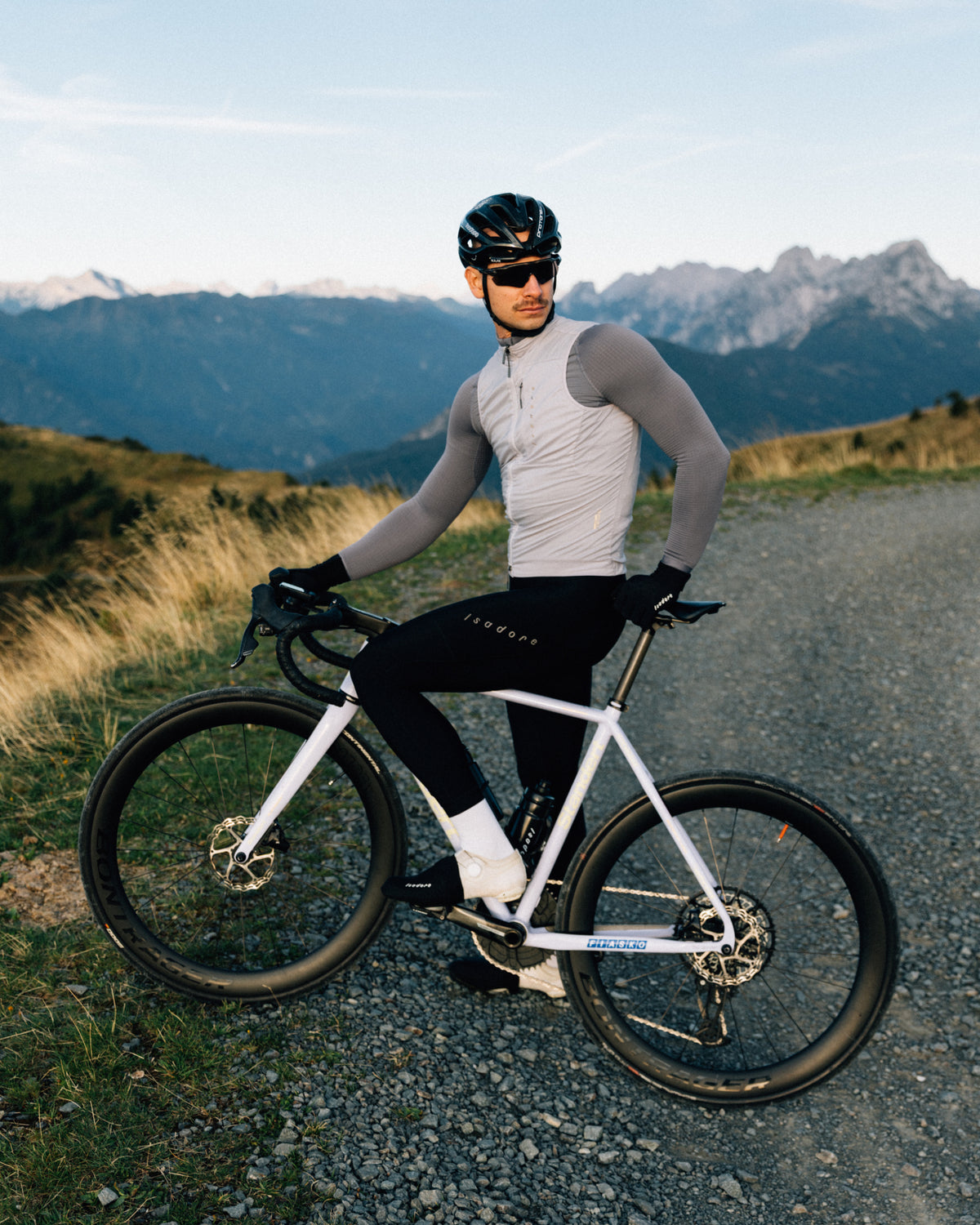 Isadore Alternative Winter Long Sleeve Jersey in Shark