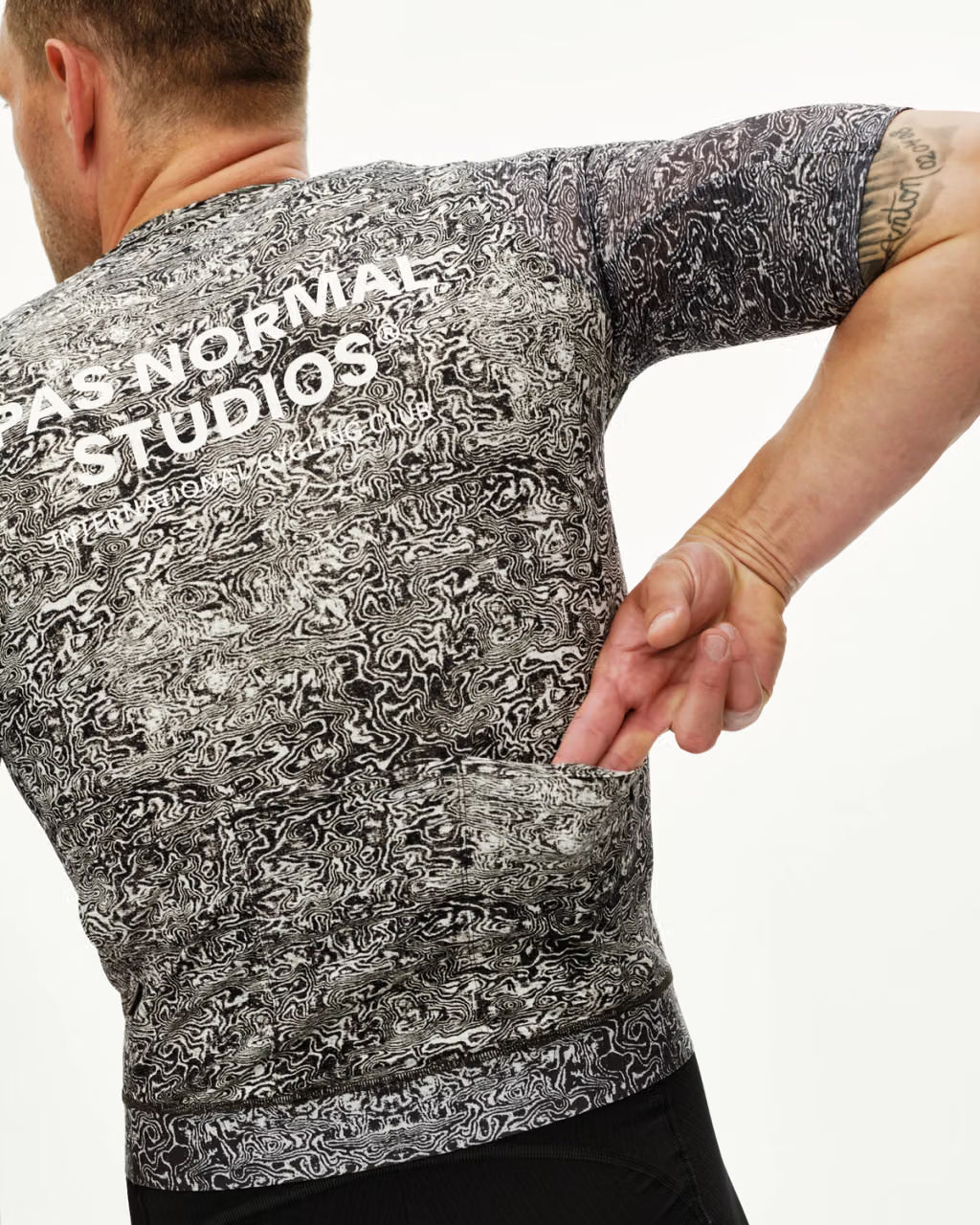 Essential Light Jersey