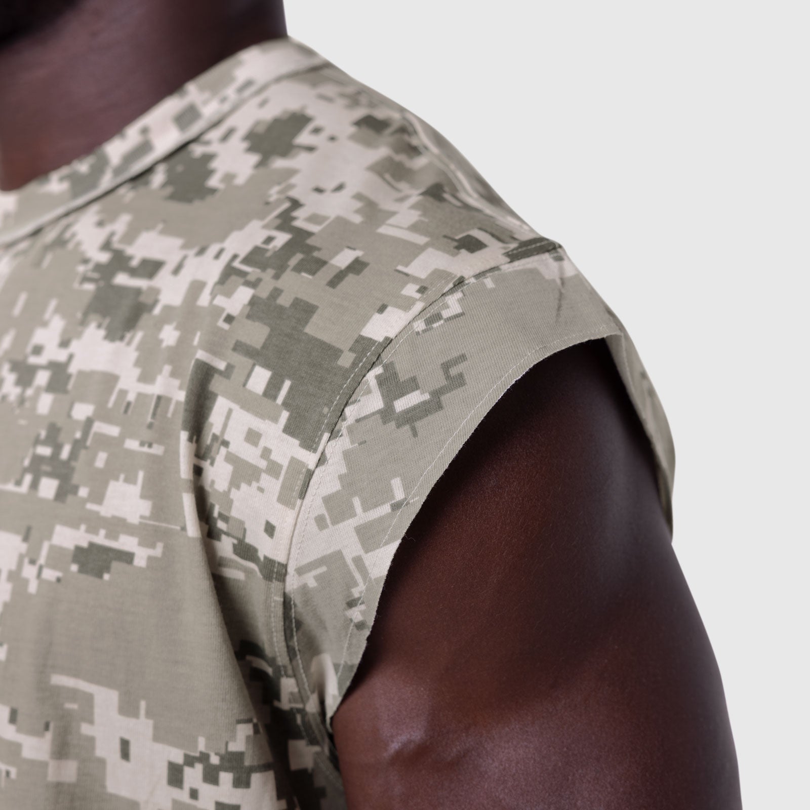 Tech Essential™ Cap Shoulder Cutoff