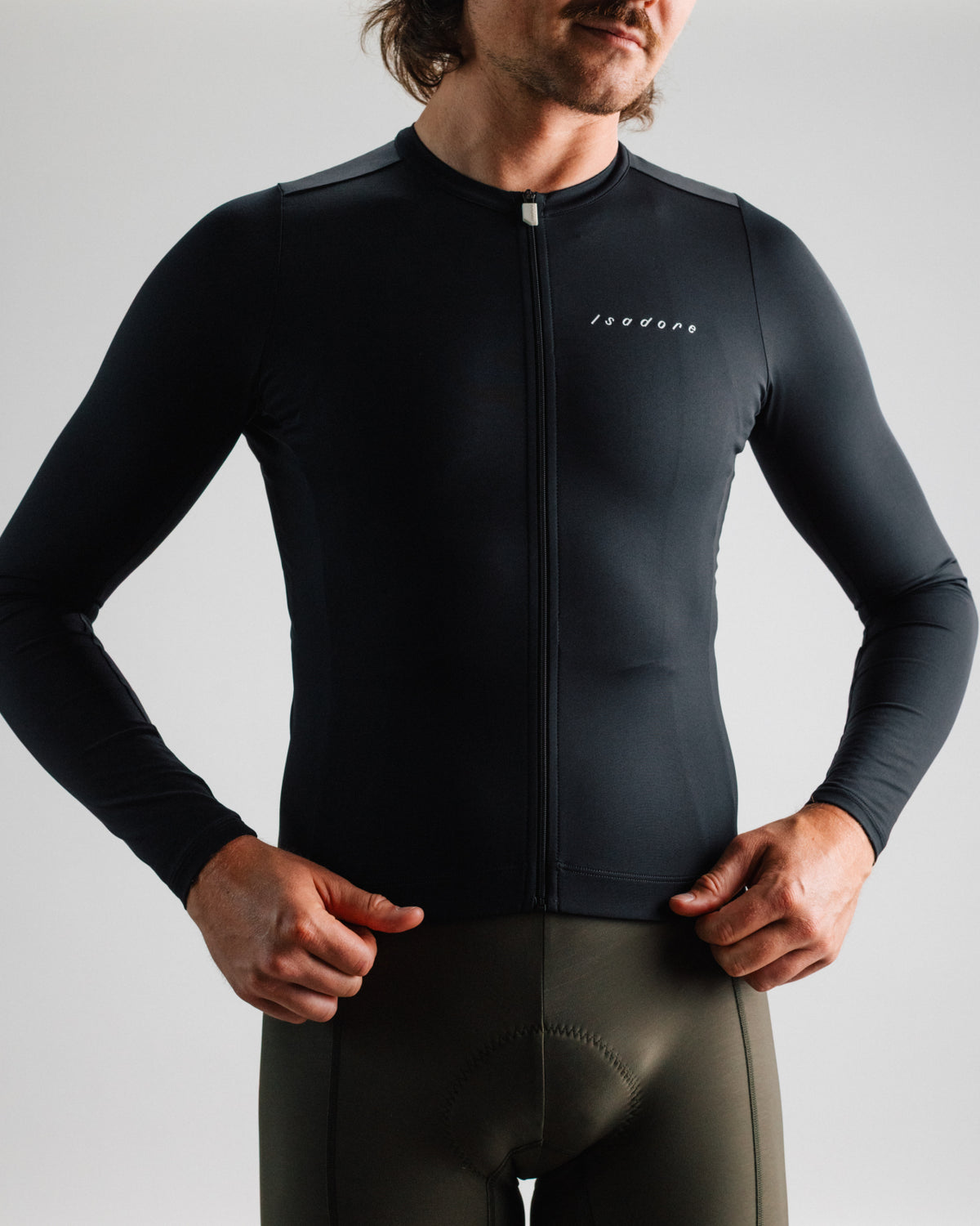 Isadore Debut Long Sleeve Jersey in Nero, product view 5