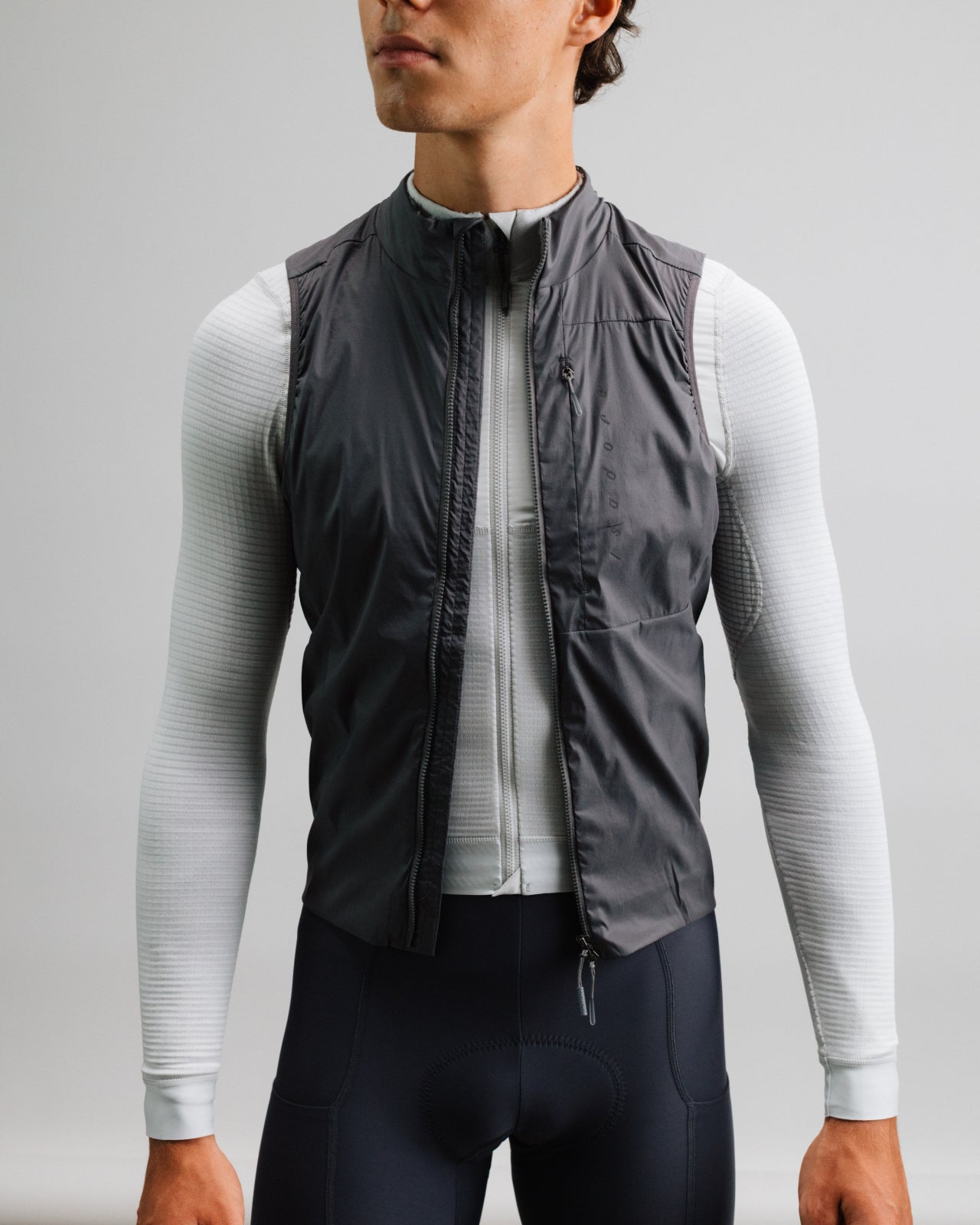 Isadore Insulated Gilet in Dark Core