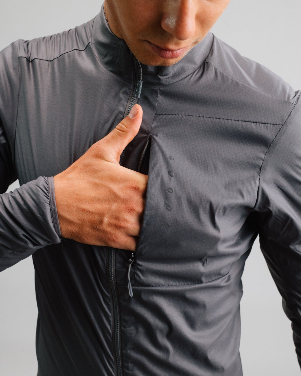 Isadore Insulated Jacket in Dark Core