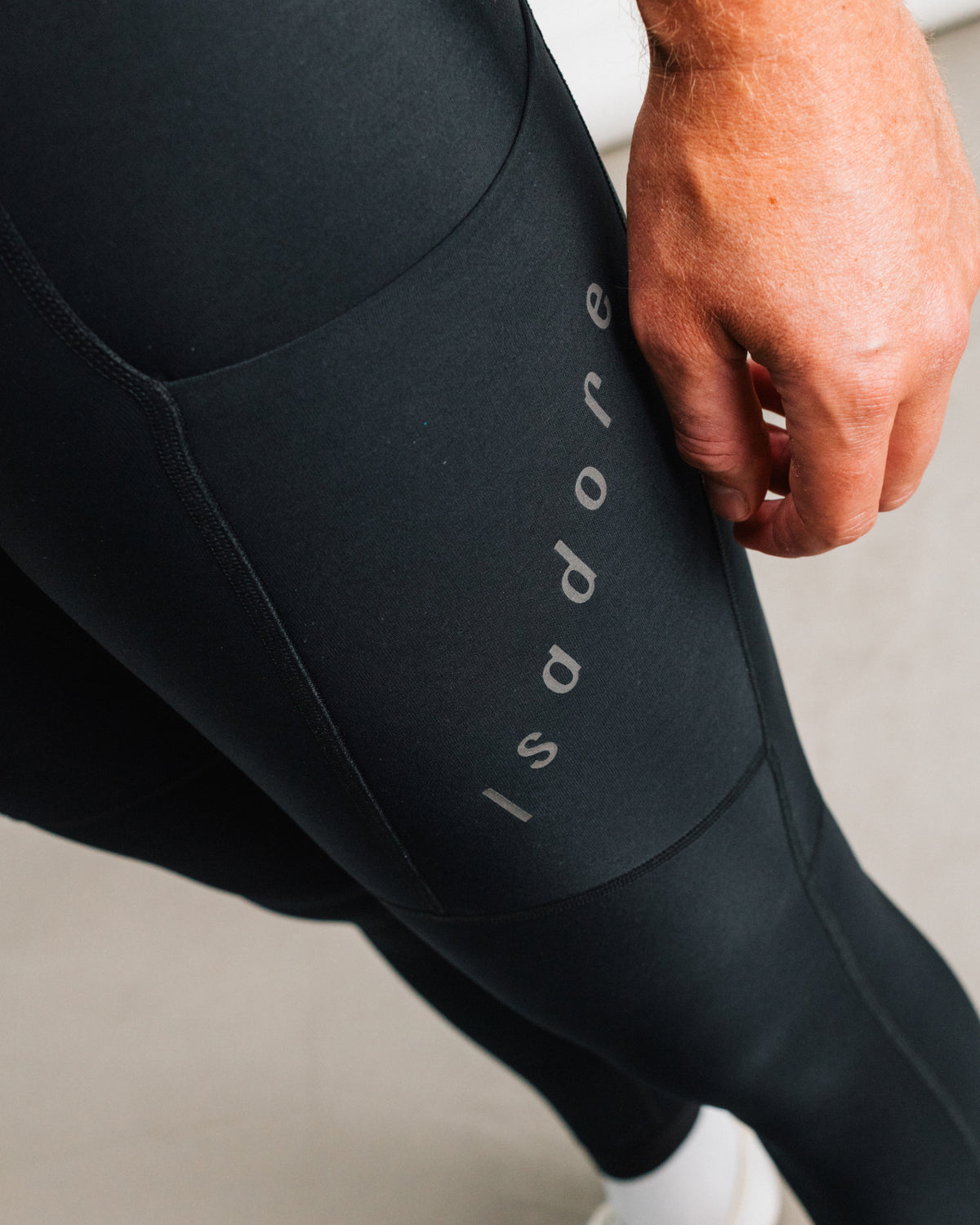 Isadore Signature Thermal Cargo Tights in Black