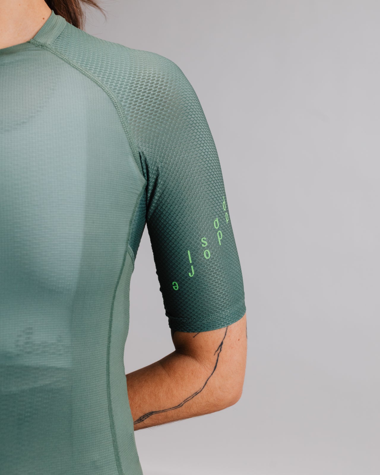 Women's Alternative Jersey Laurel Wreath