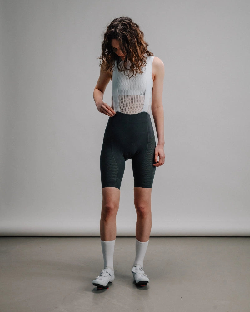 Women's Echelon Ultralight Bib Shorts